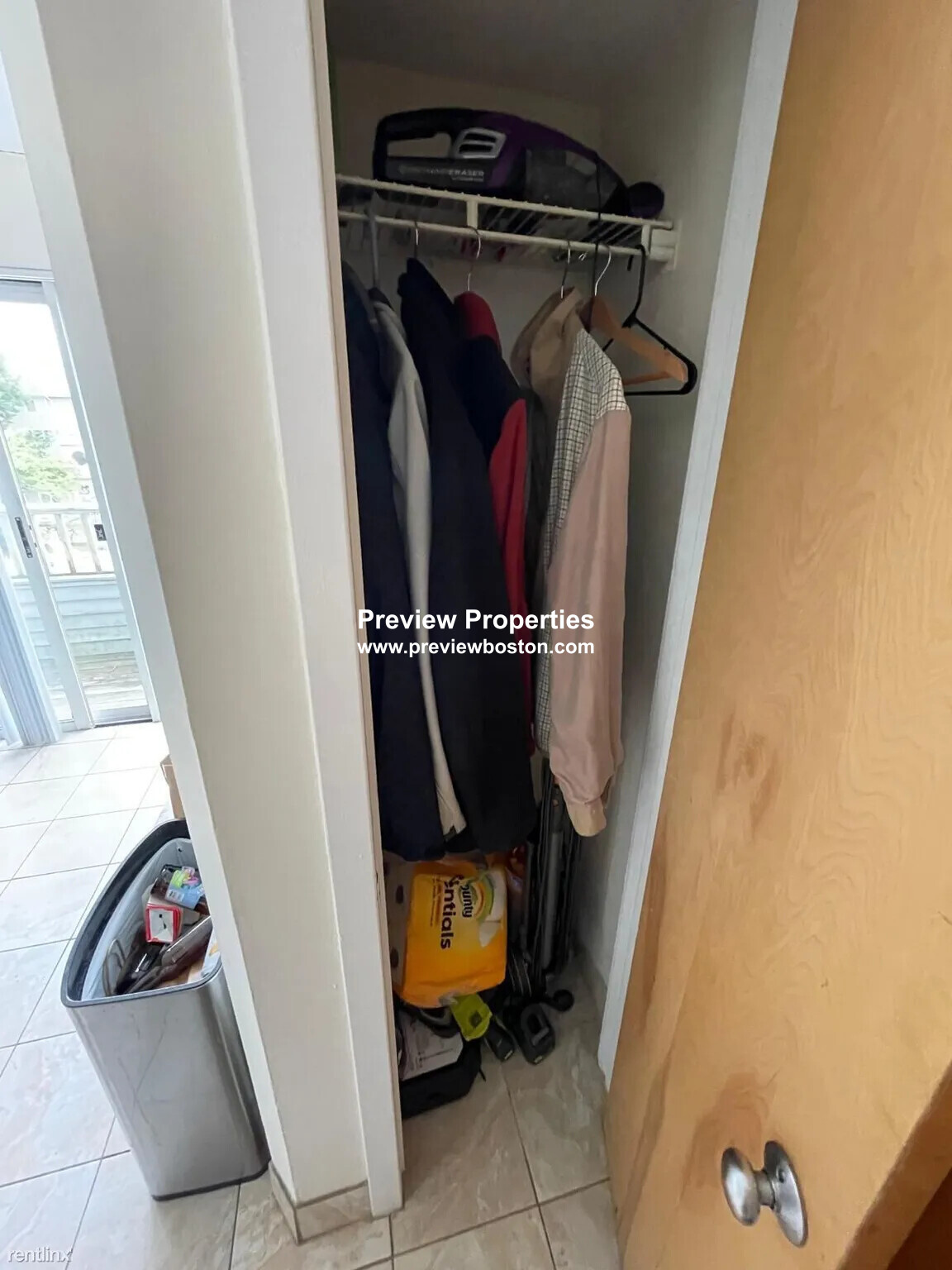 140 North Beacon St, Brighton