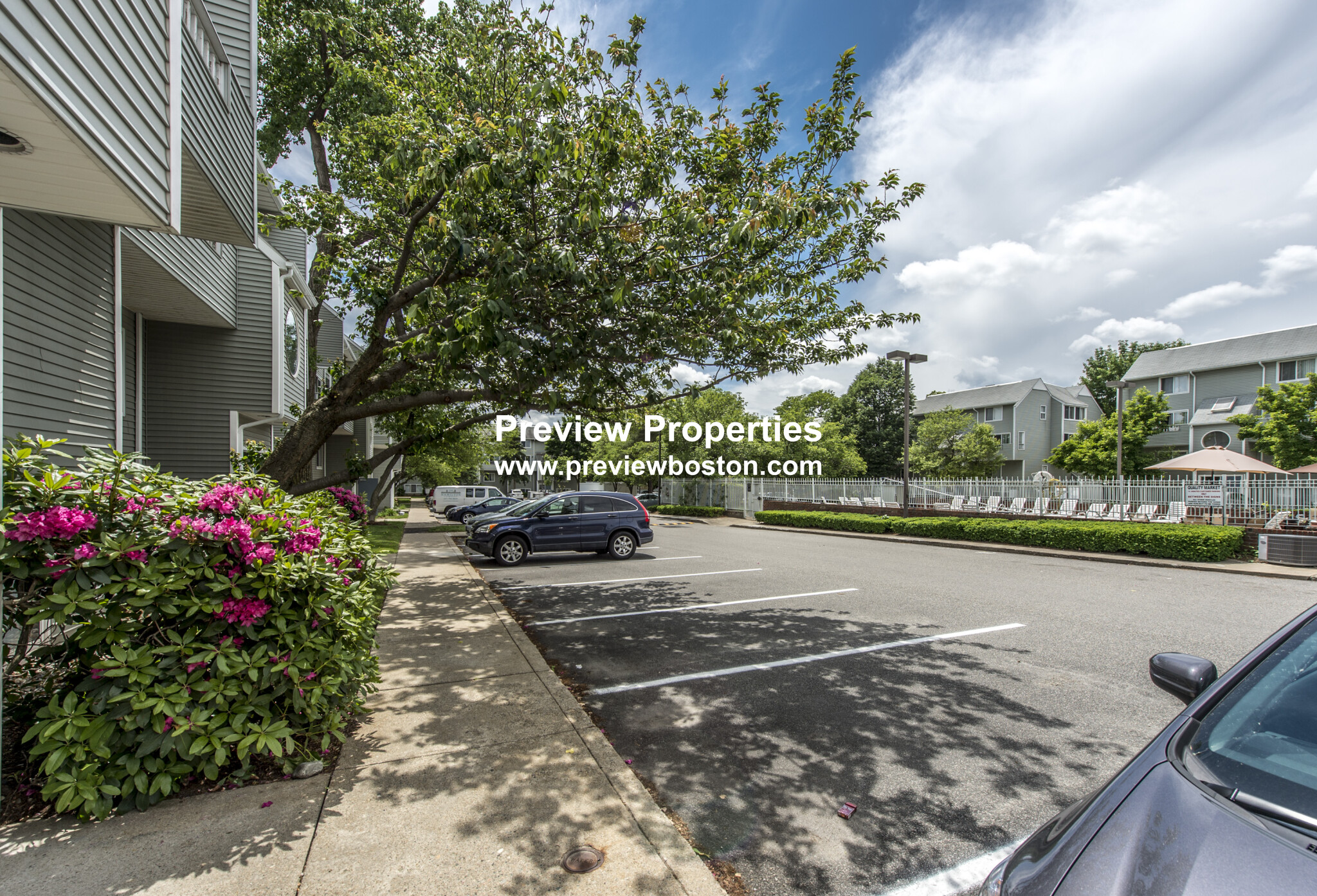 140 North Beacon St, Brighton