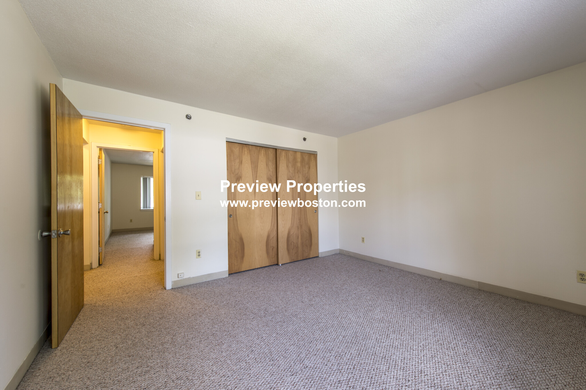 140 North Beacon St, Brighton