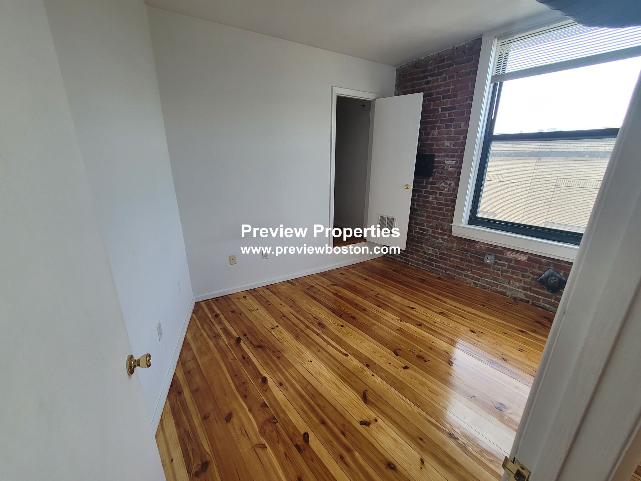 600 Columbia Rd, Dorchester