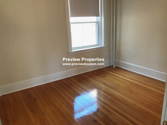 88 Washington St, Brighton