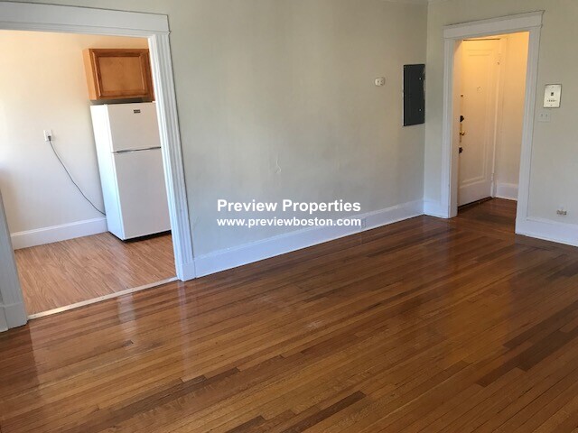 88 Washington St, Brighton