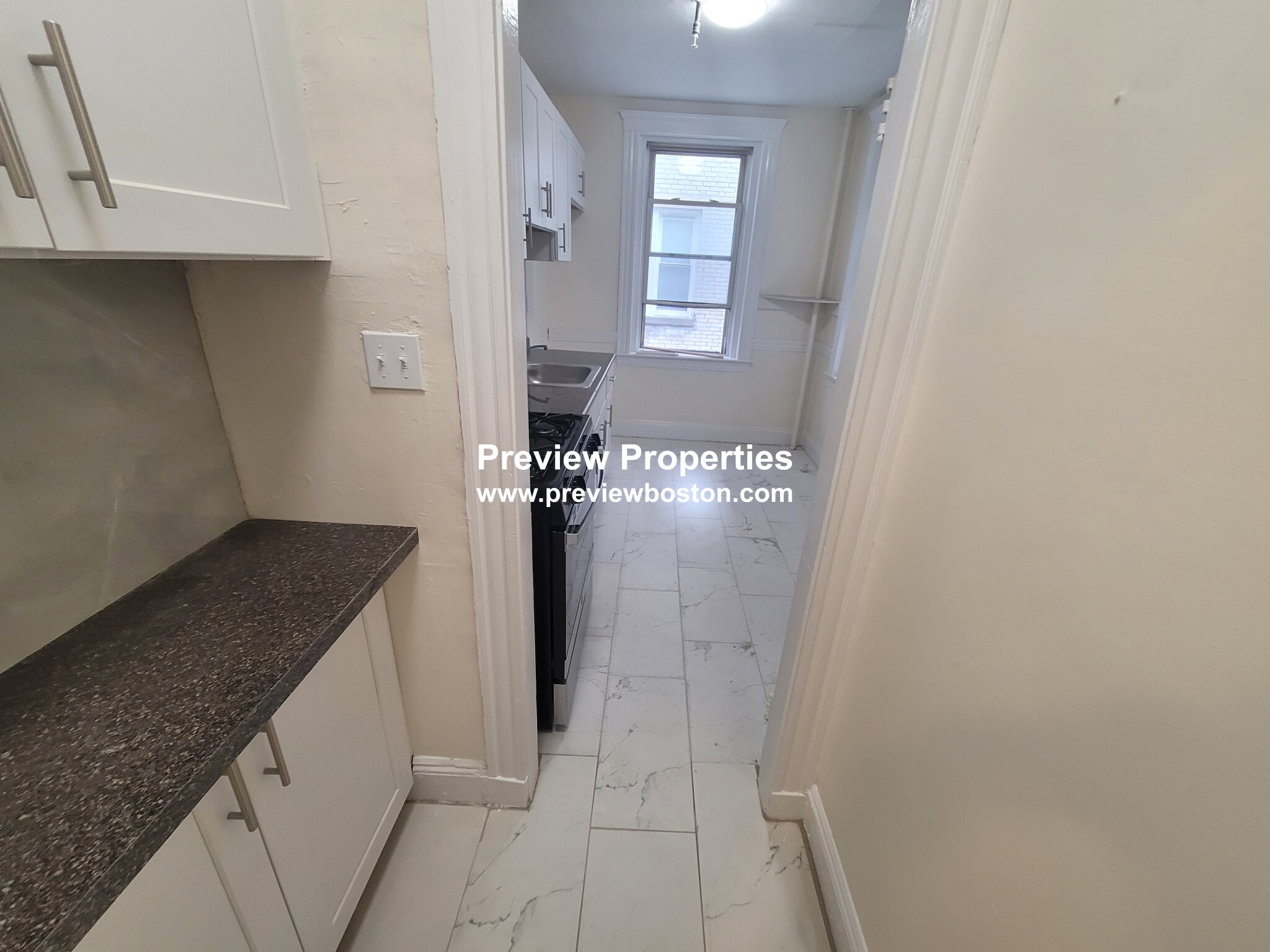 135 Washington St, Brighton