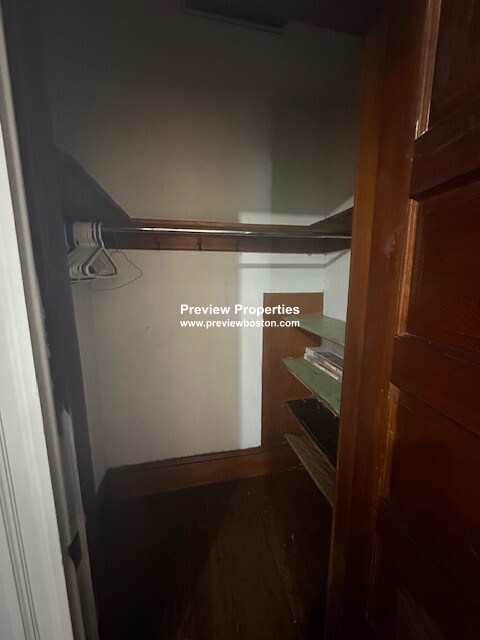 80 Chestnut Hill Ave, Brighton