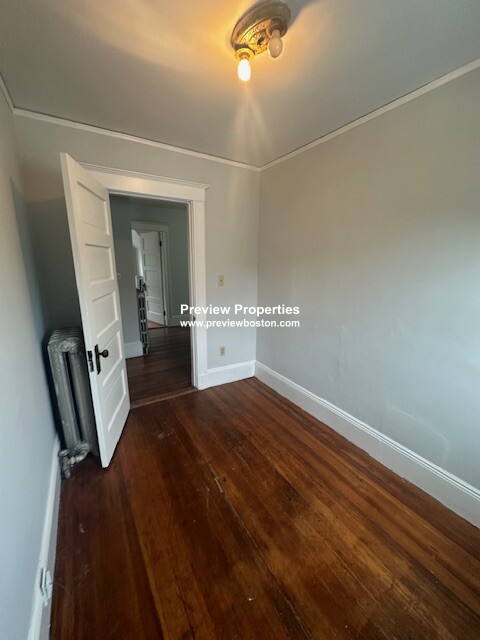 80 Chestnut Hill Ave, Brighton