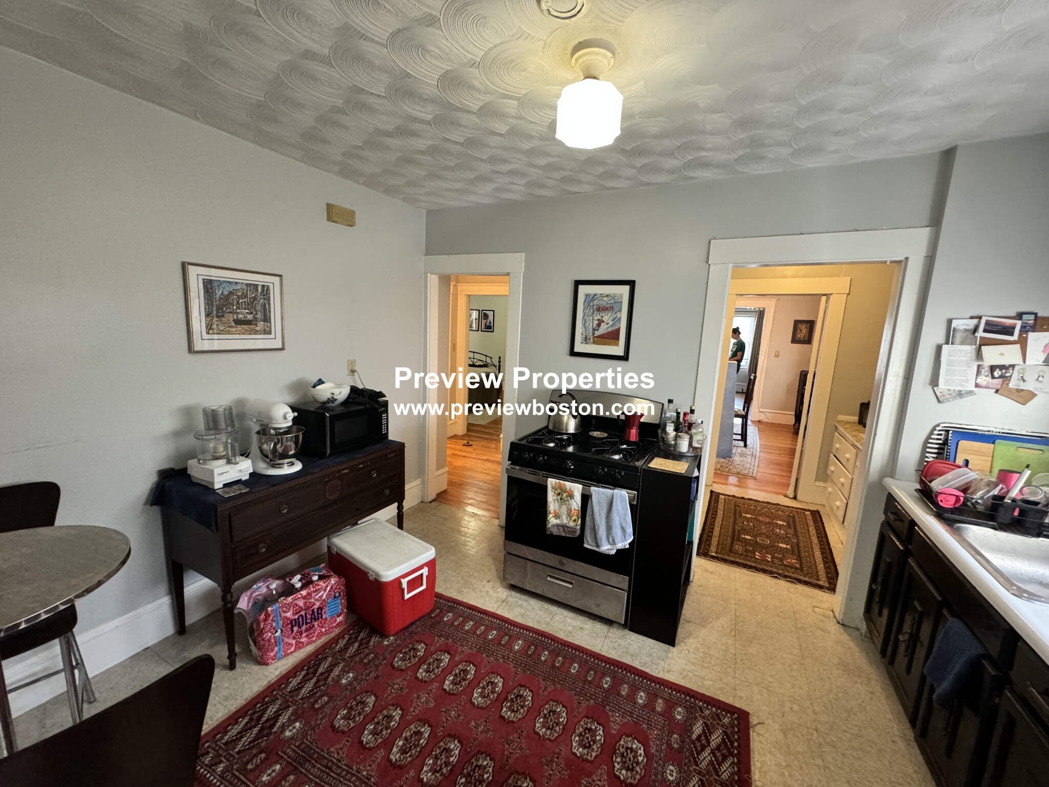 34 Dickinson Rd, Brighton