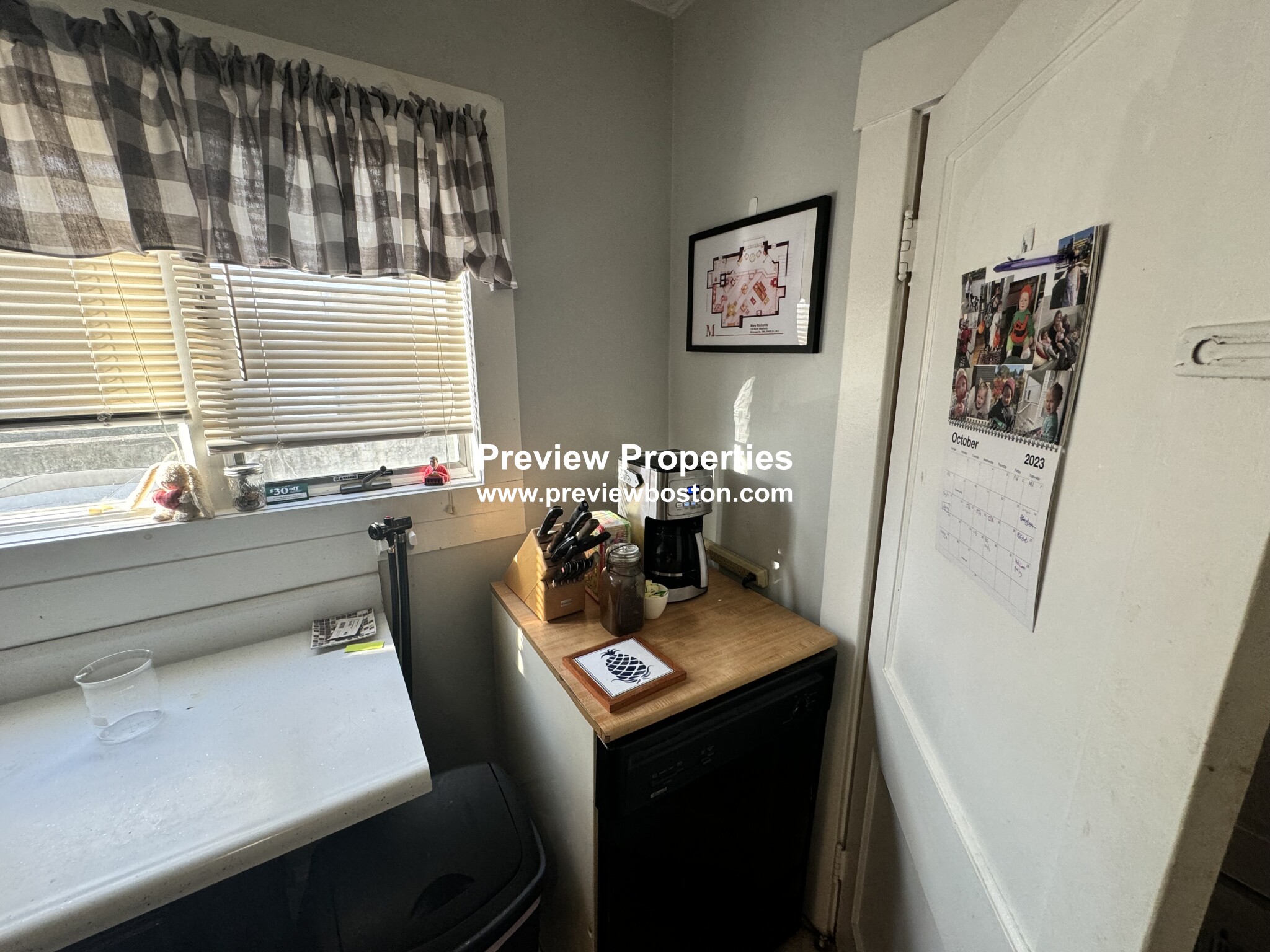 34 Dickinson Rd, Brighton