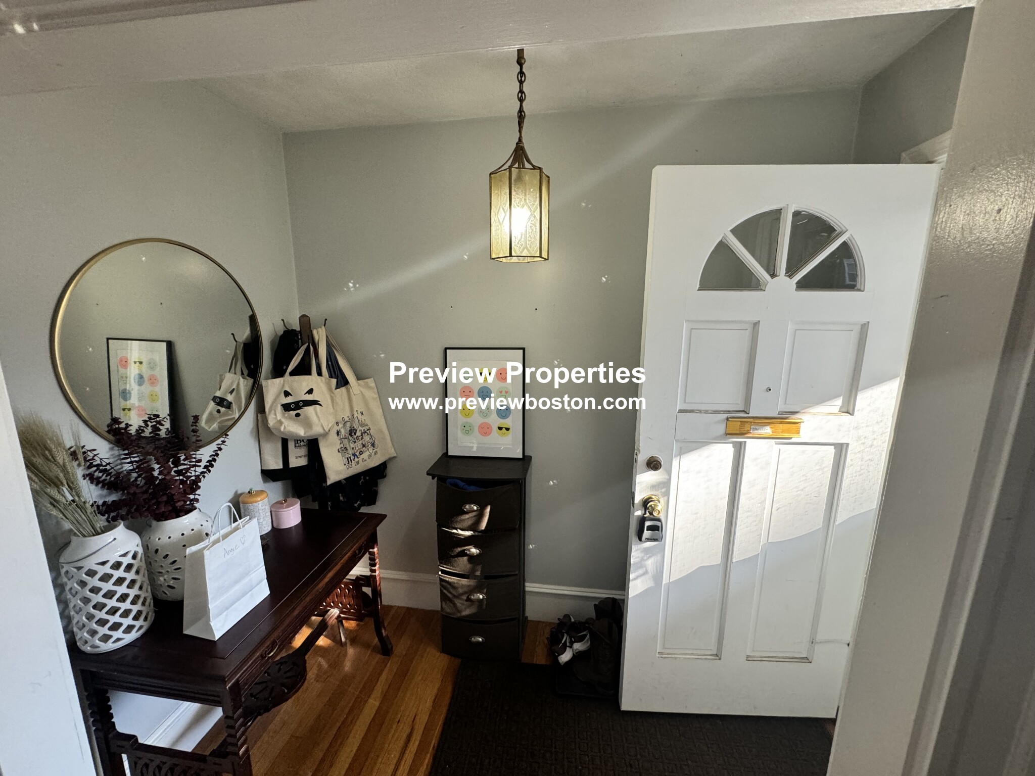 34 Dickinson Rd, Brighton