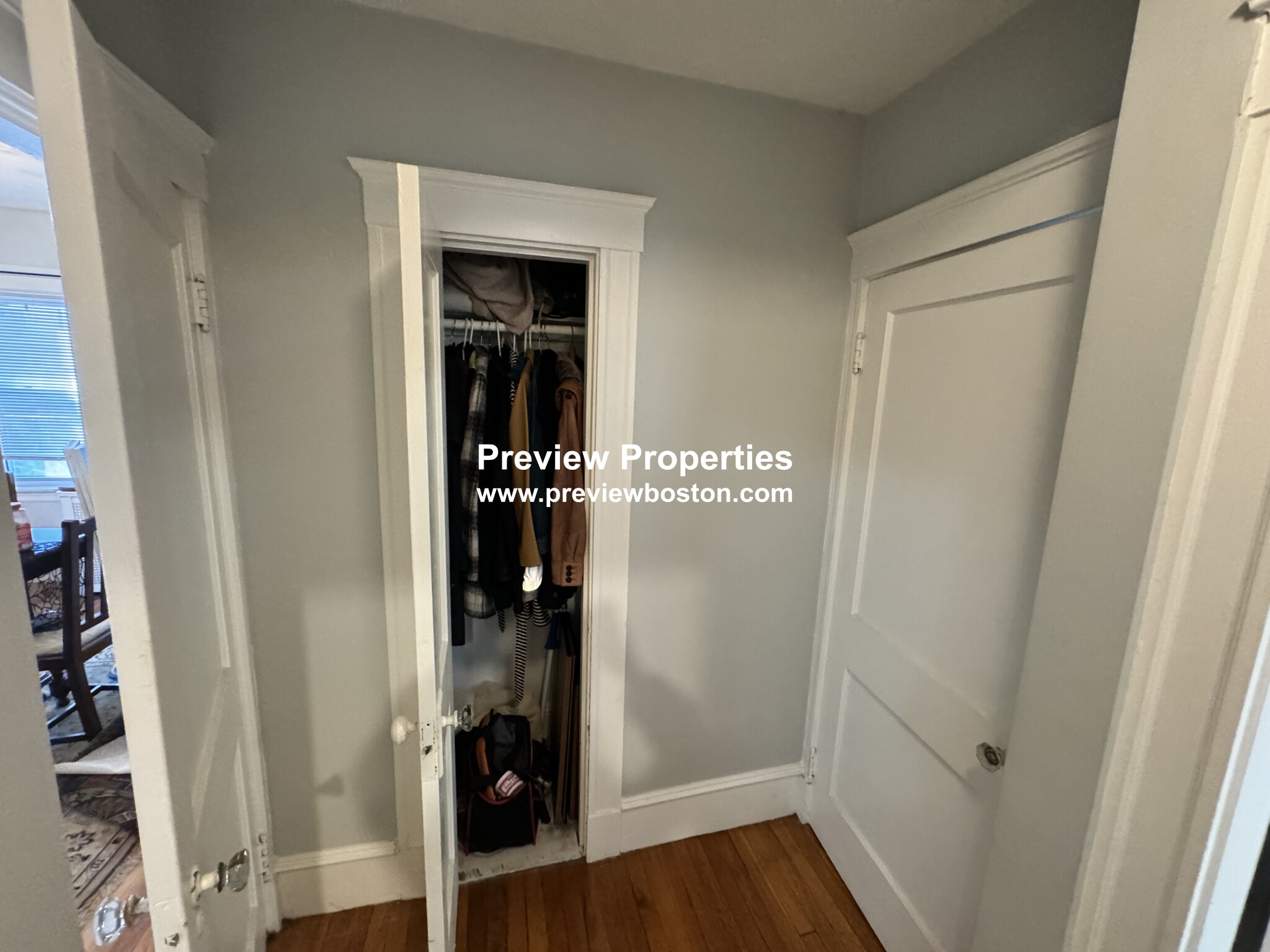 34 Dickinson Rd, Brighton