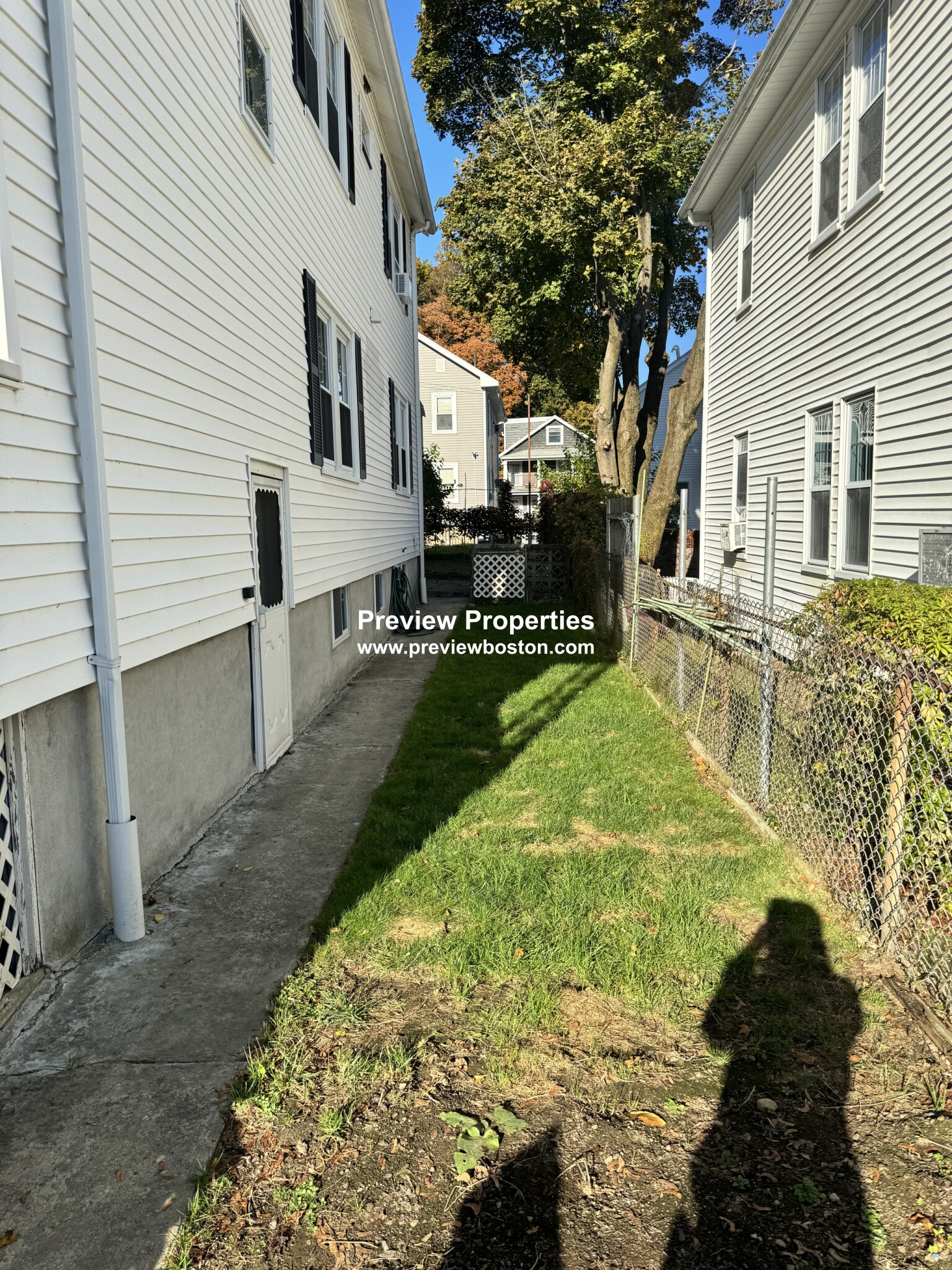 34 Dickinson Rd, Brighton