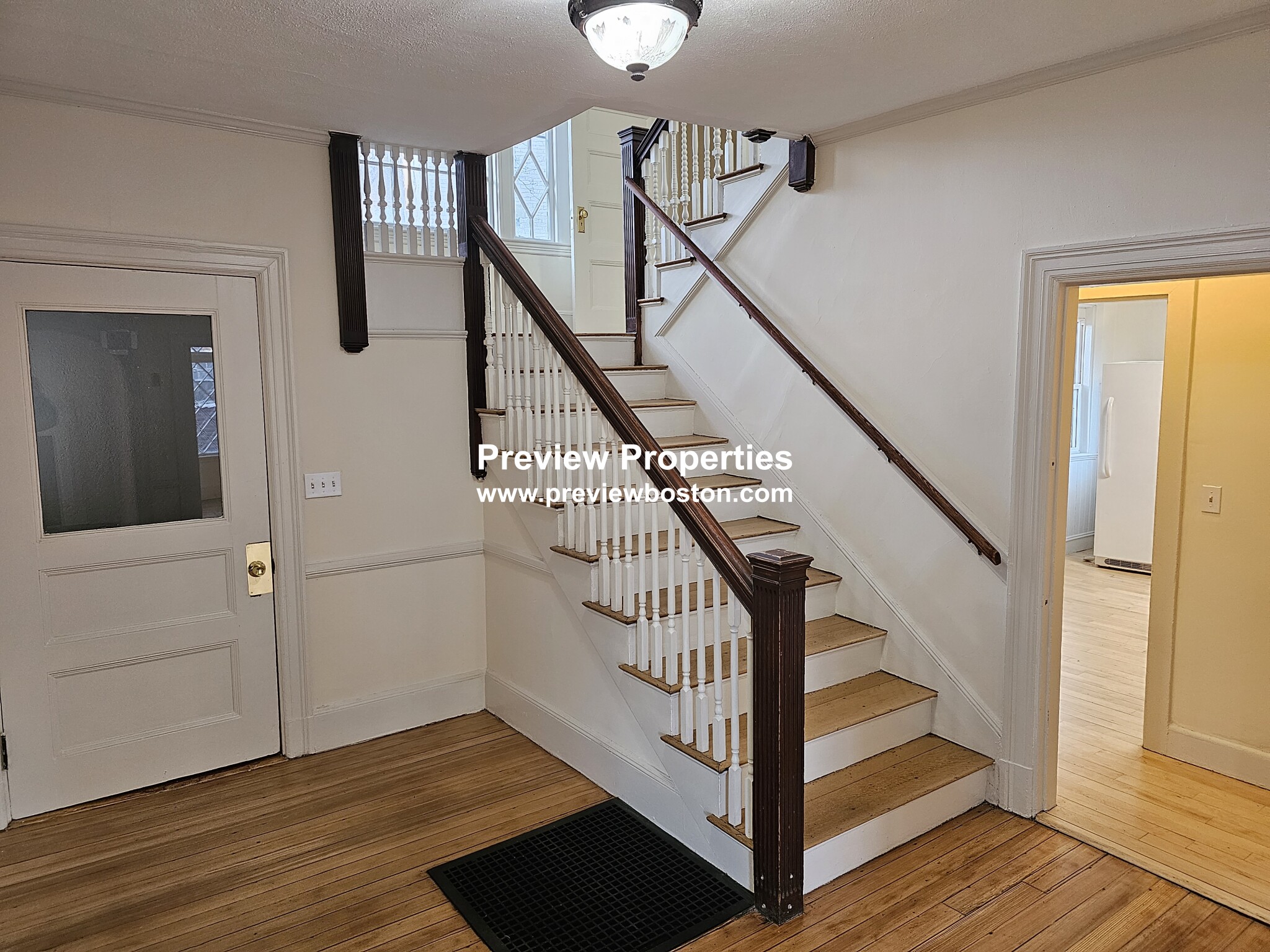 12 Braemore Rd, Brighton