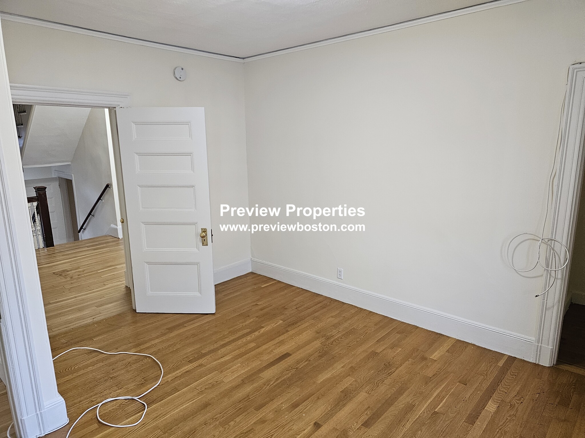 12 Braemore Rd, Brighton