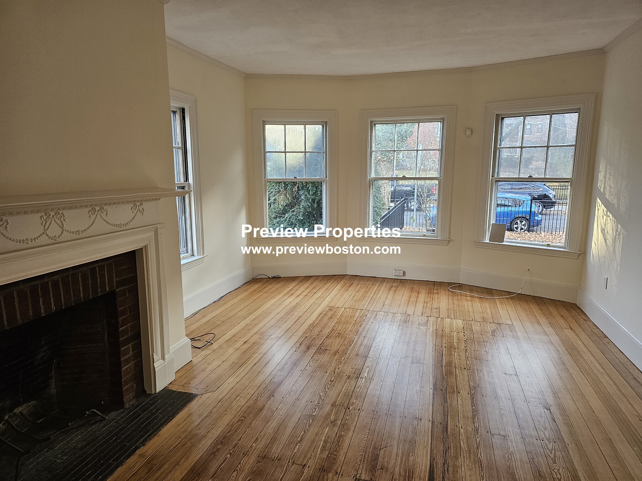 12 Braemore Rd, Brighton