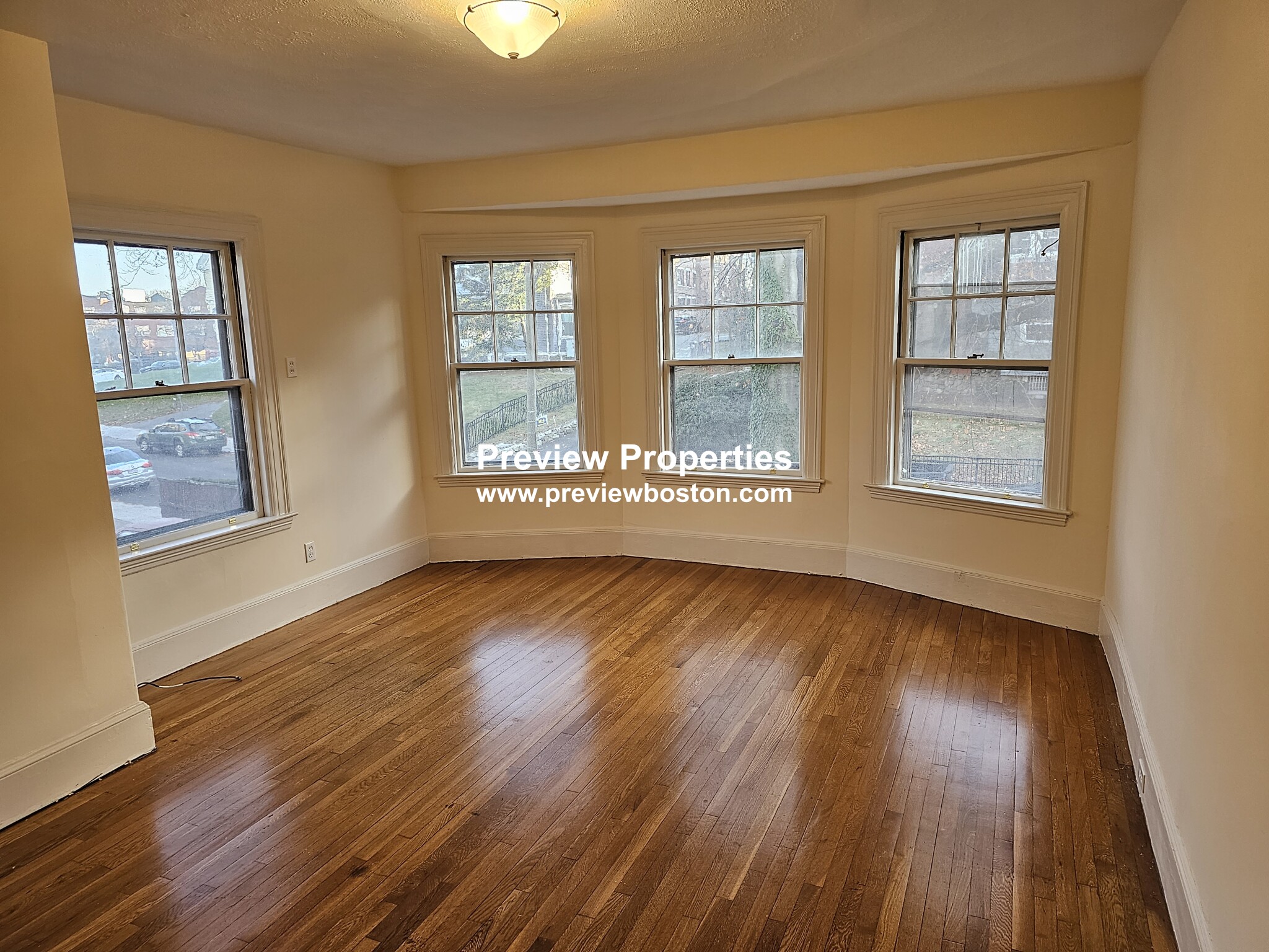 12 Braemore Rd, Brighton