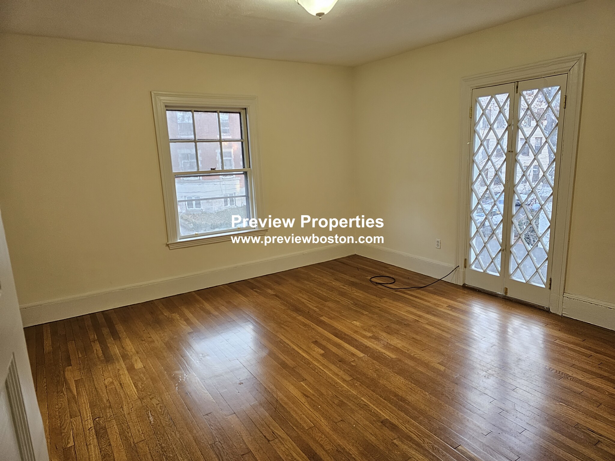 12 Braemore Rd, Brighton