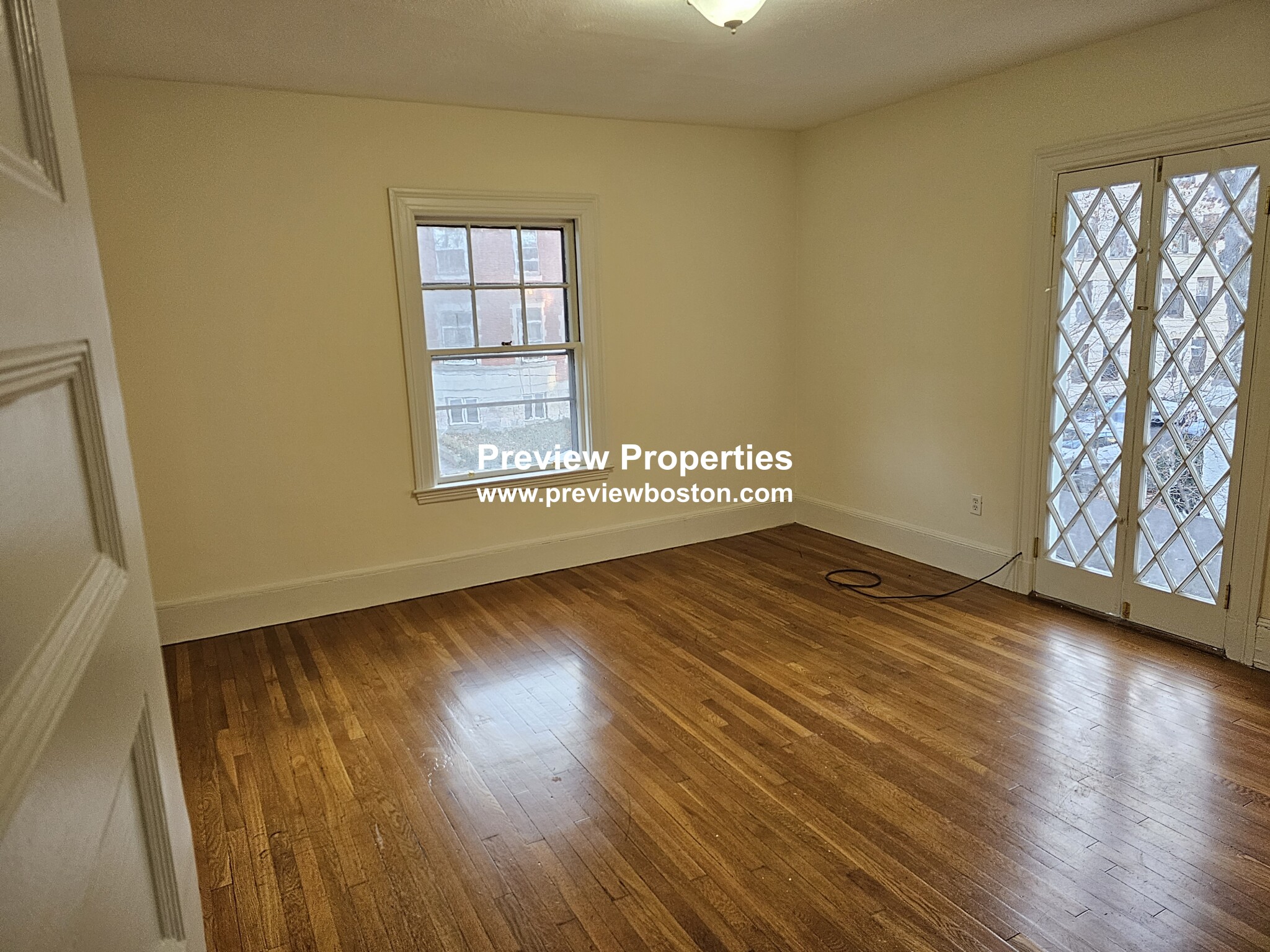 12 Braemore Rd, Brighton