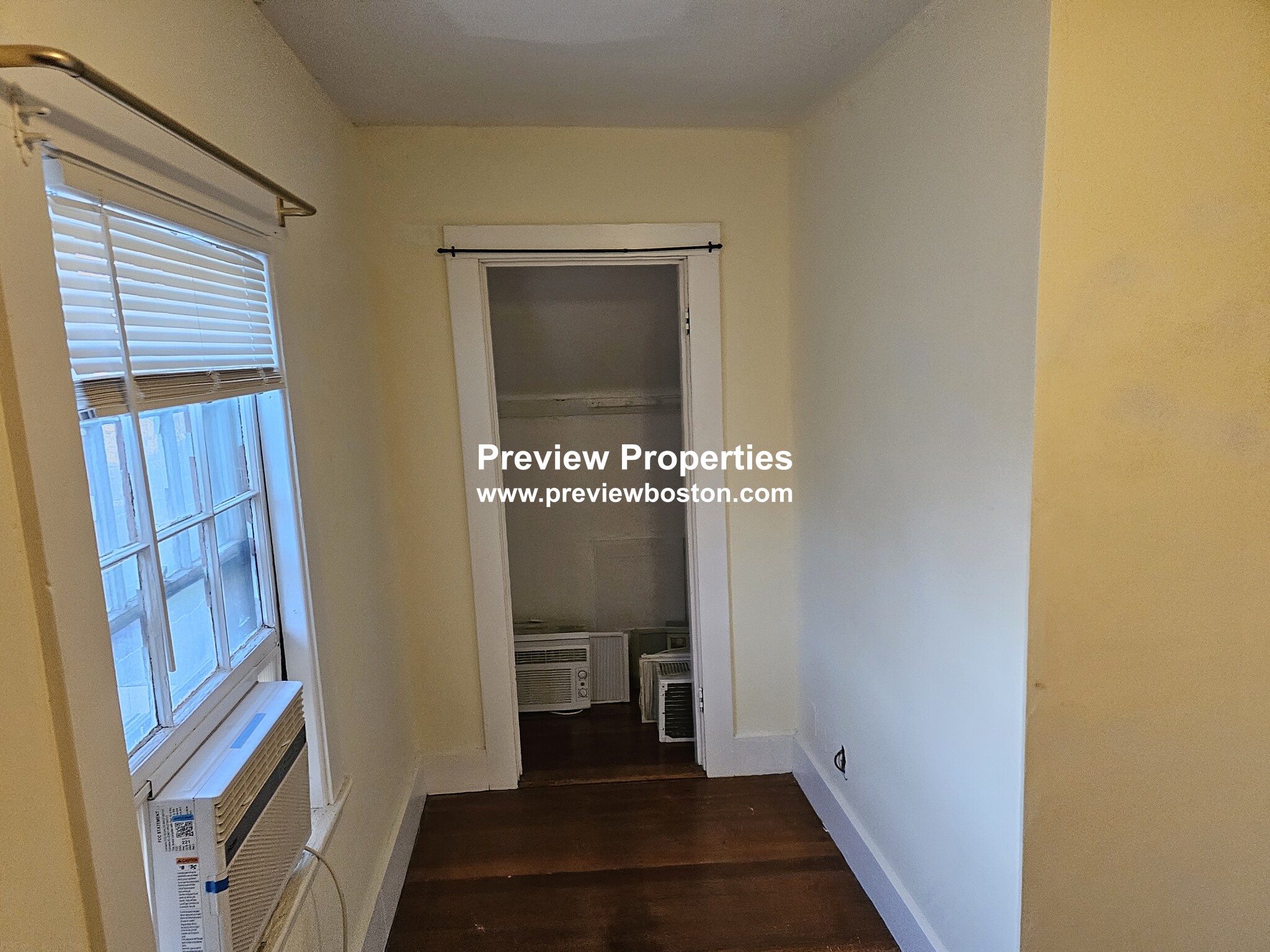 12 Braemore Rd, Brighton