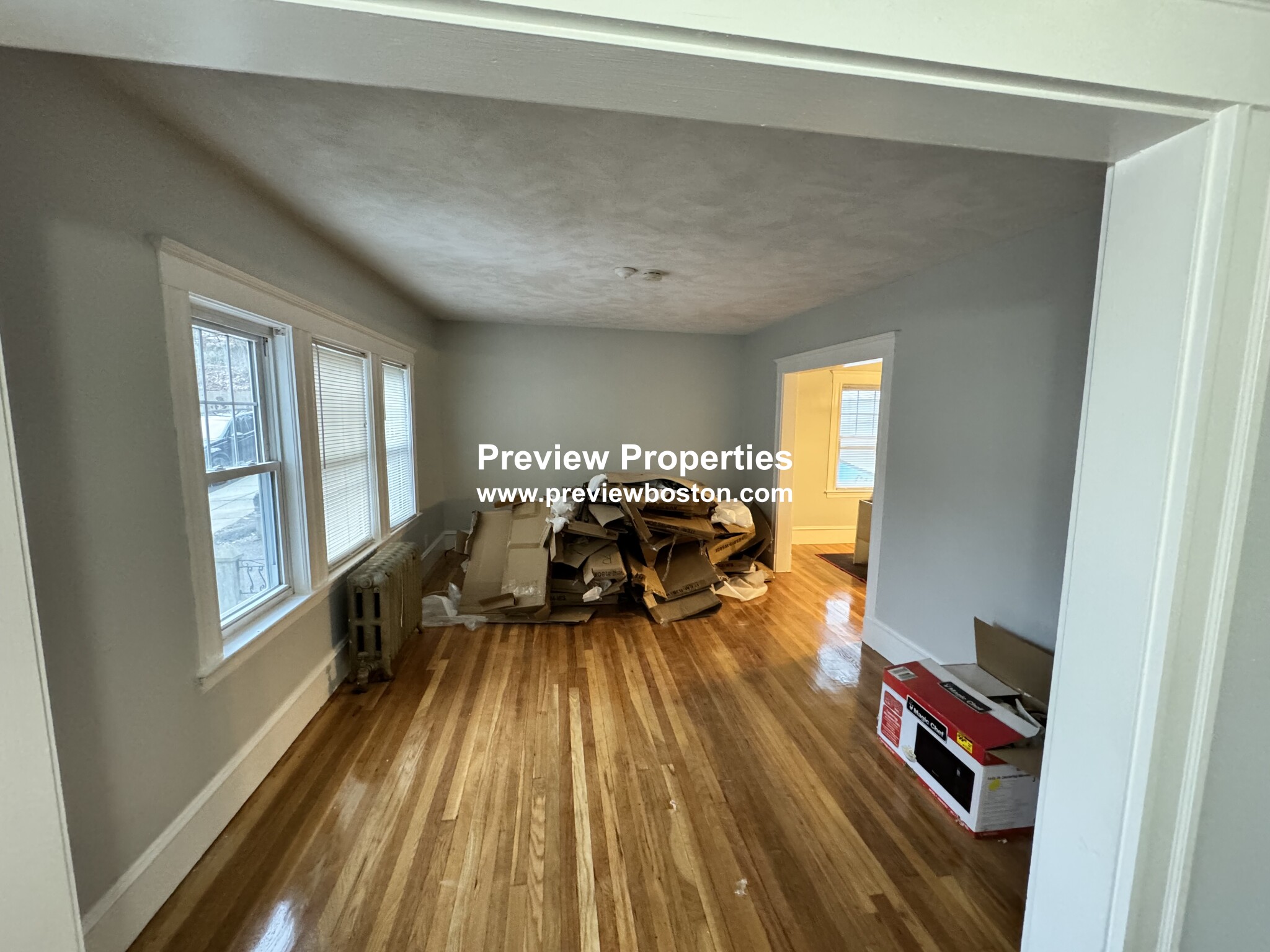 34 Dickinson Rd, Brighton