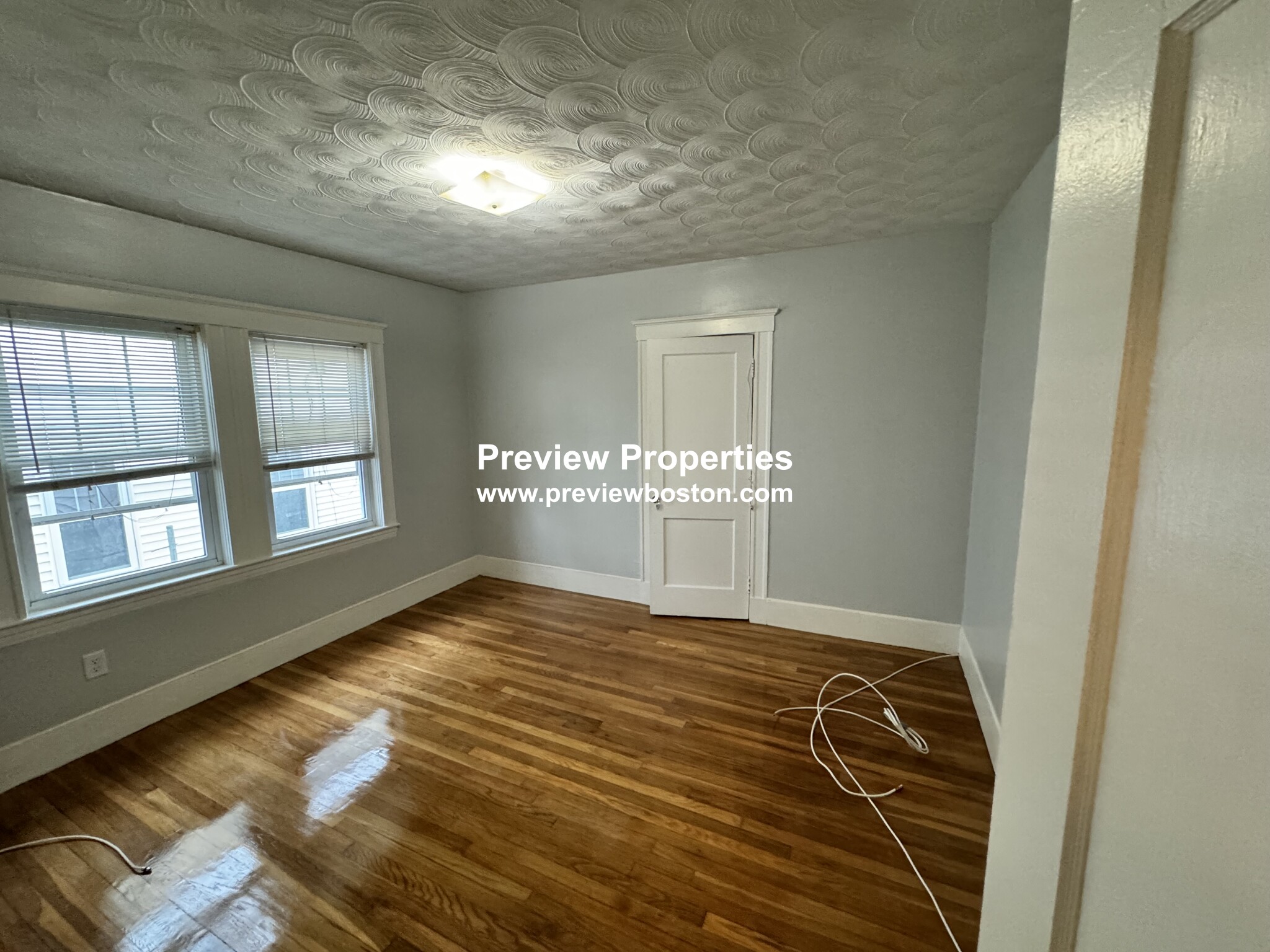 34 Dickinson Rd, Brighton