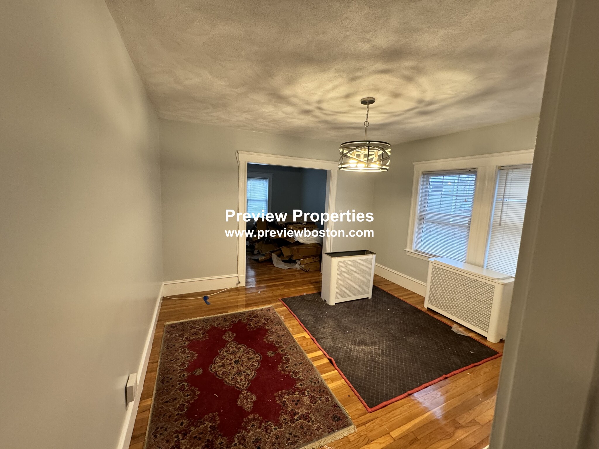 34 Dickinson Rd, Brighton