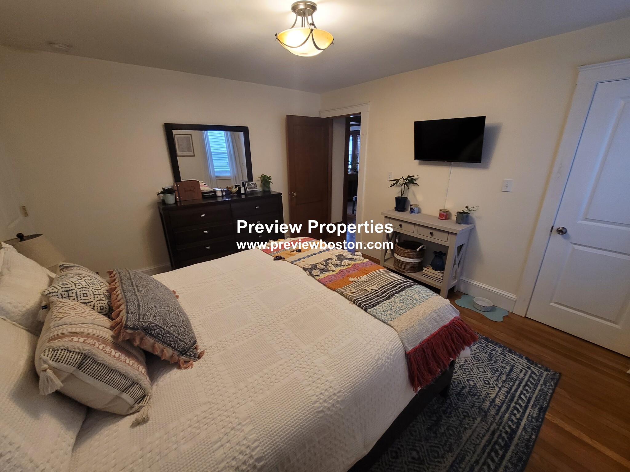 61 Poplar St, Mount Auburn (Watertown)