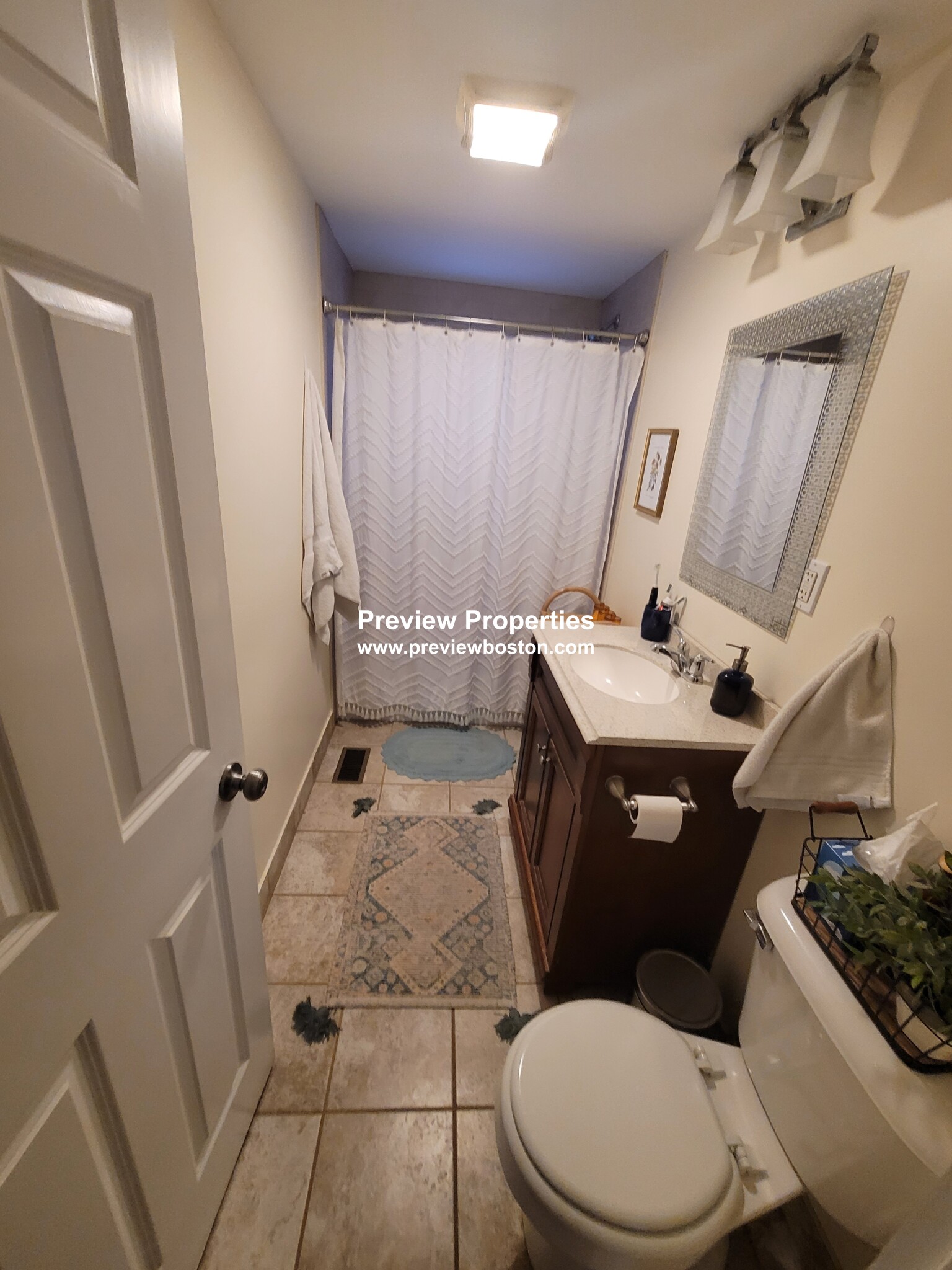 61 Poplar St, Mount Auburn (Watertown)