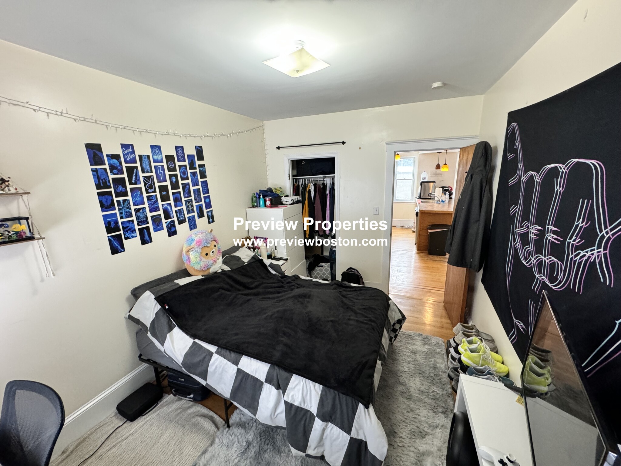 28 Cherry St, Davis Square