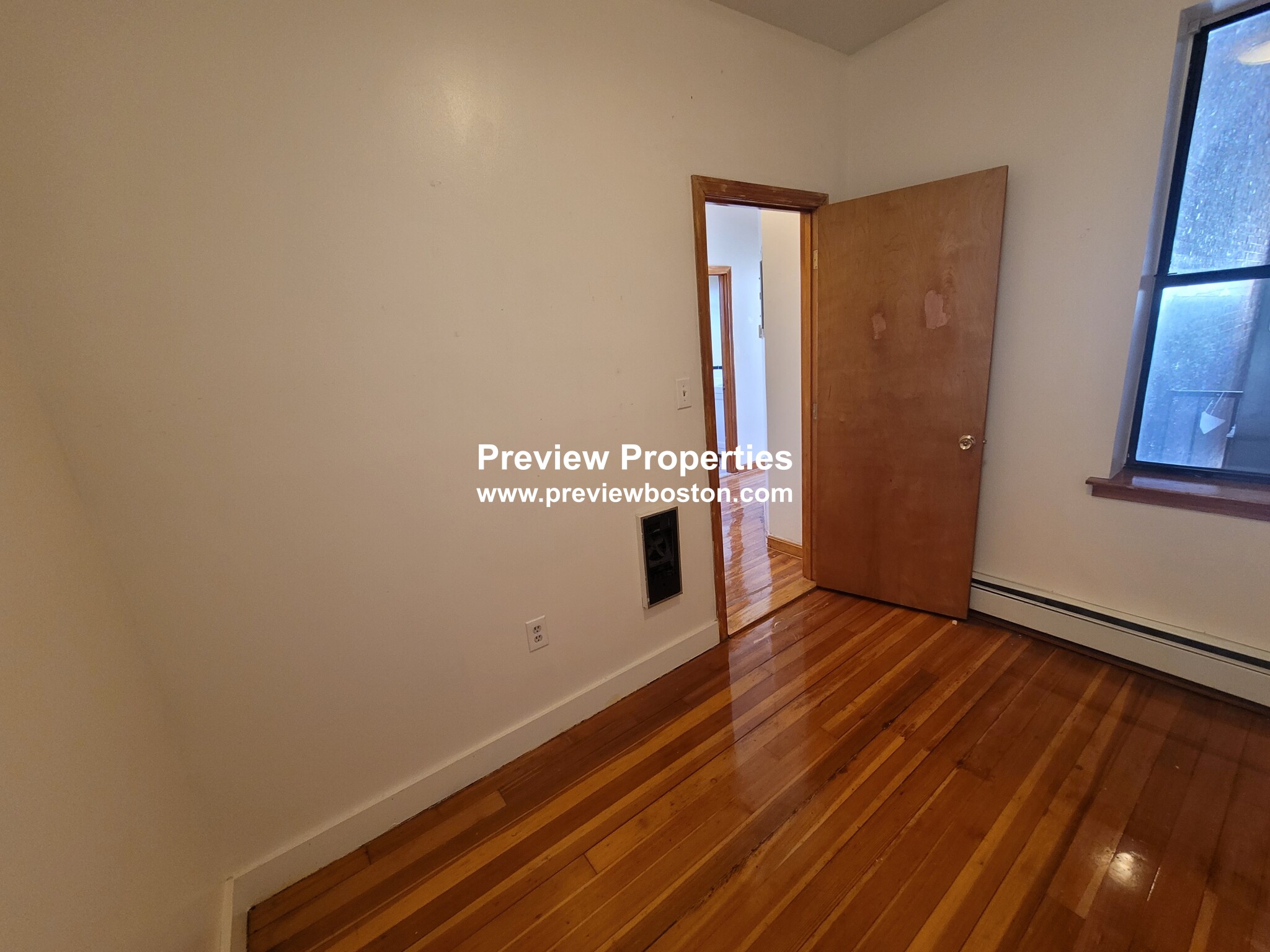 369 Centre St, Jamaica Plain