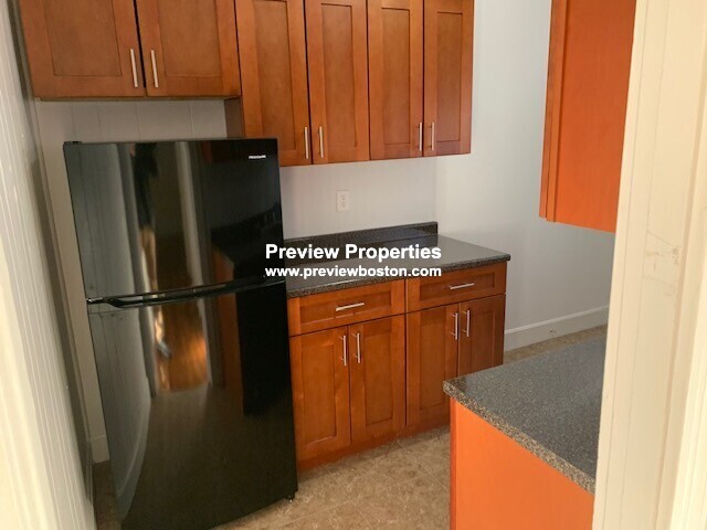 116 Washington St, Brighton