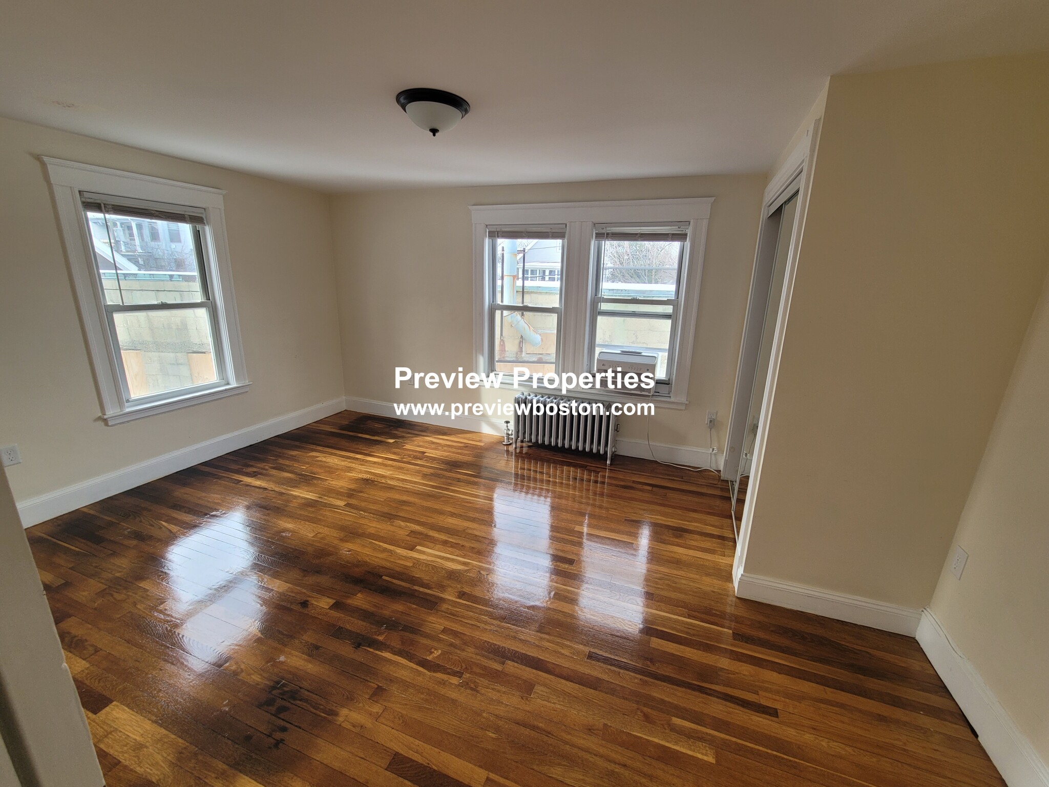 2572 Mass Ave, North Cambridge