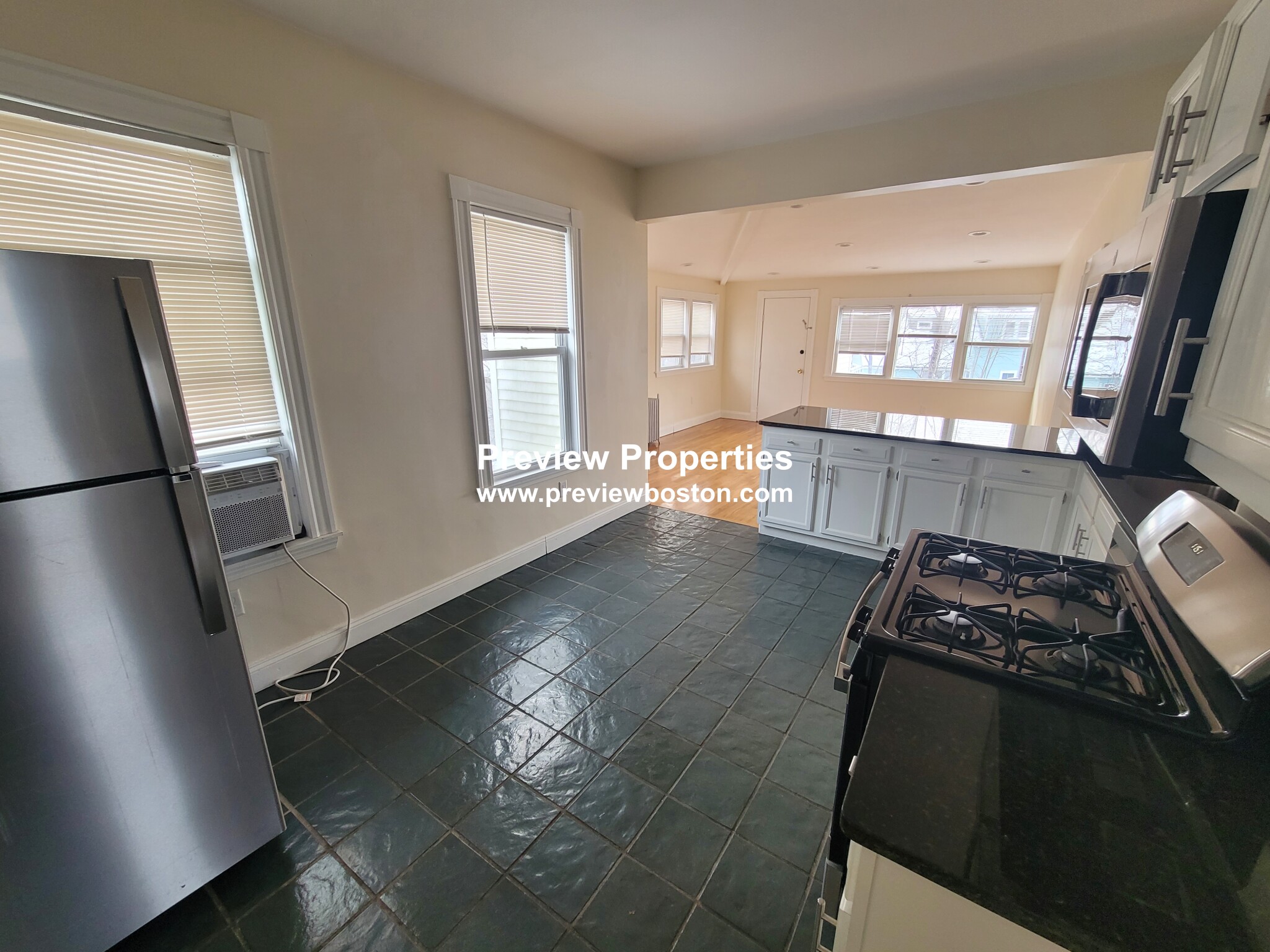 2572 Mass Ave, North Cambridge