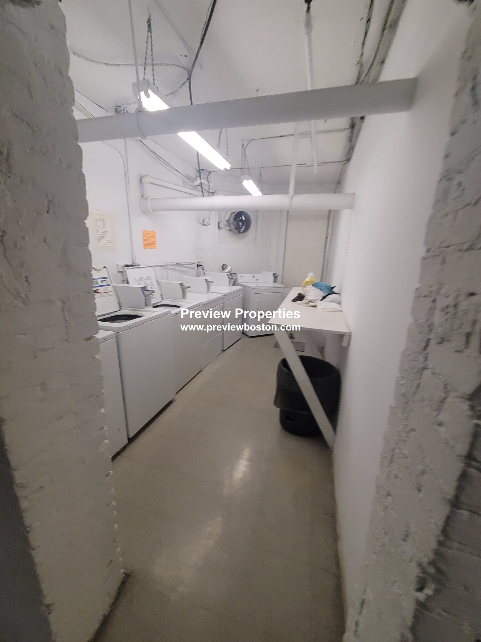 132 Hemenway St, Fenway