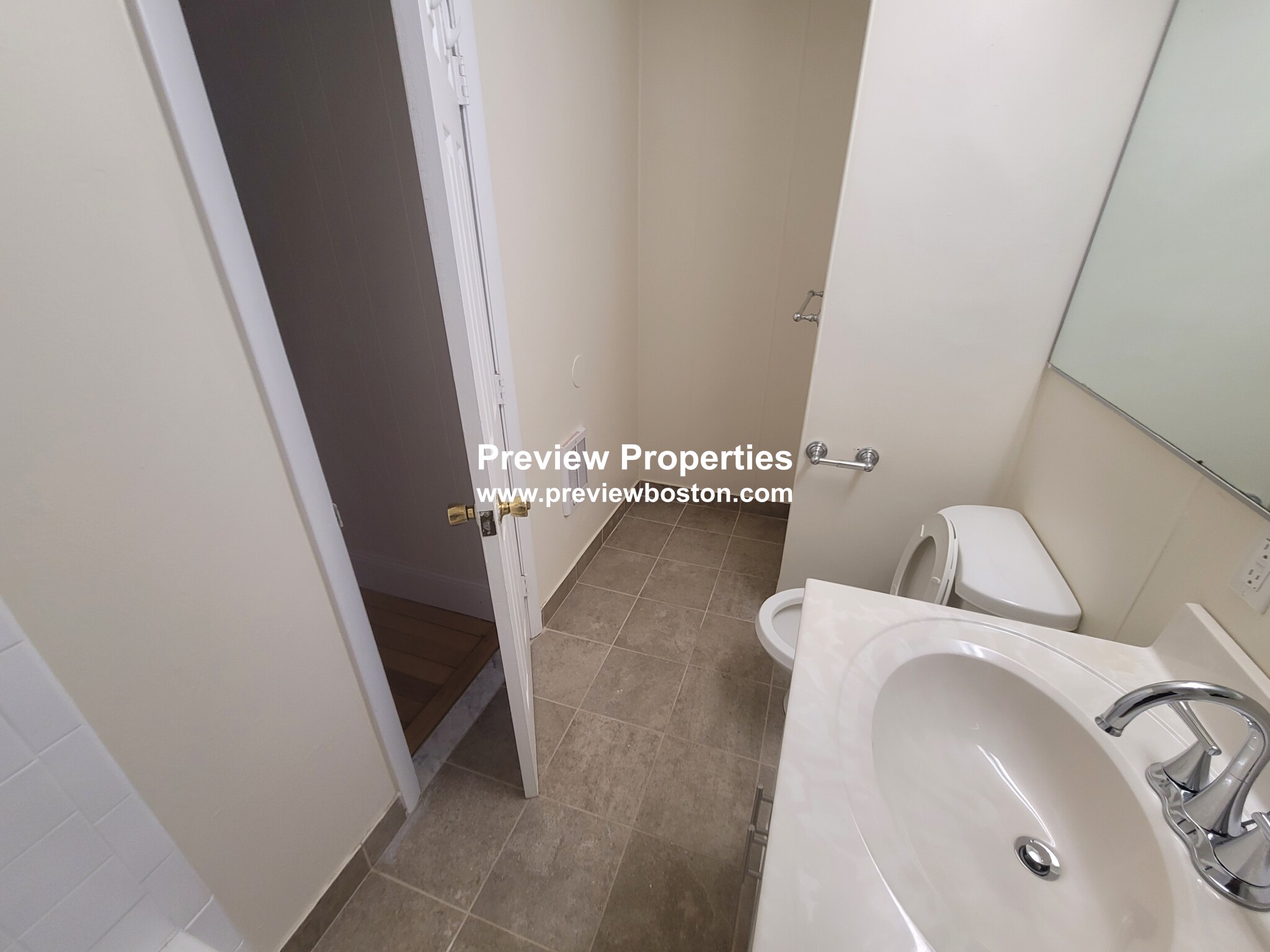 439 Cambridge St, Allston