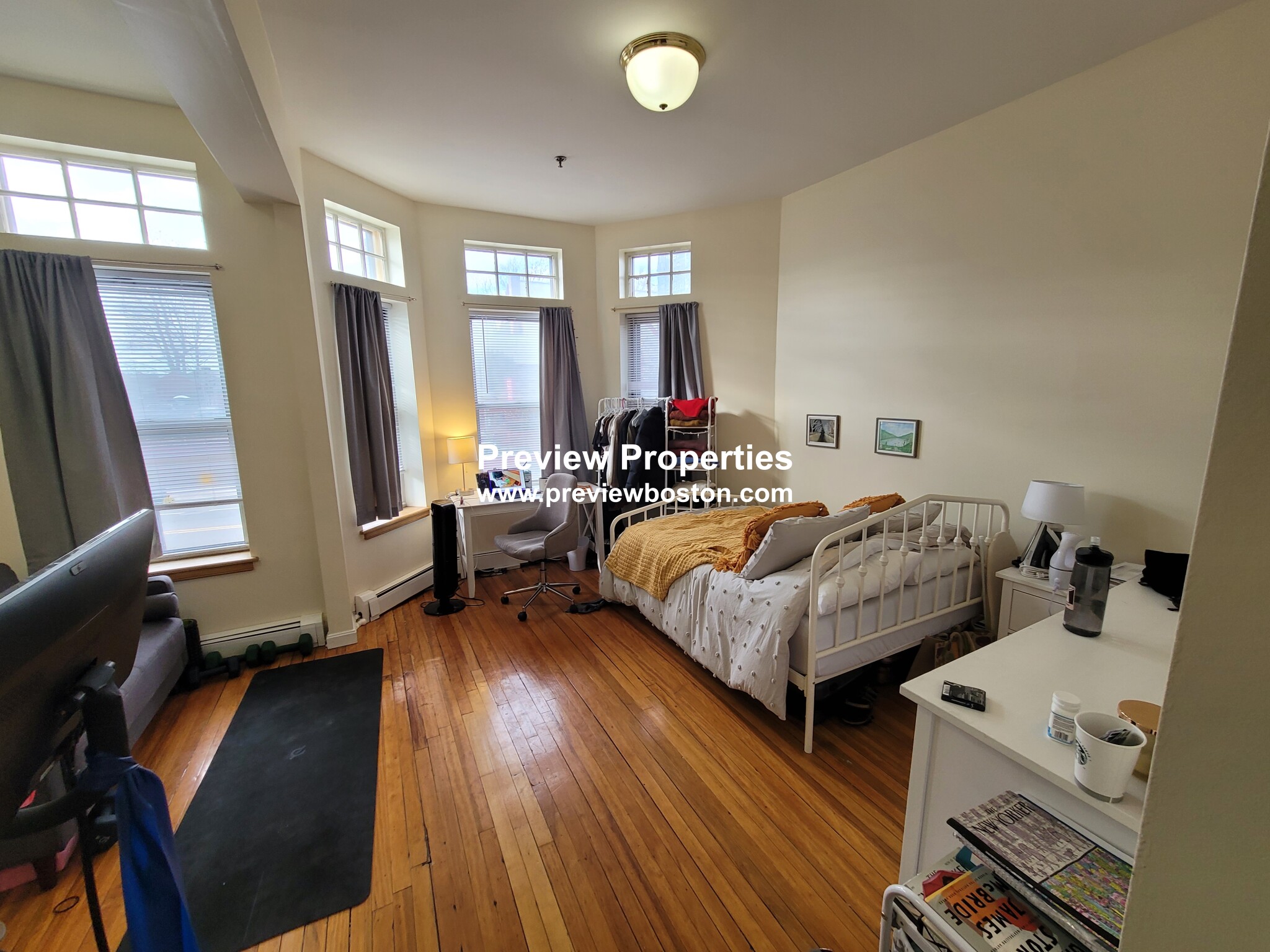 206 Chestnuthill Ave, Brighton