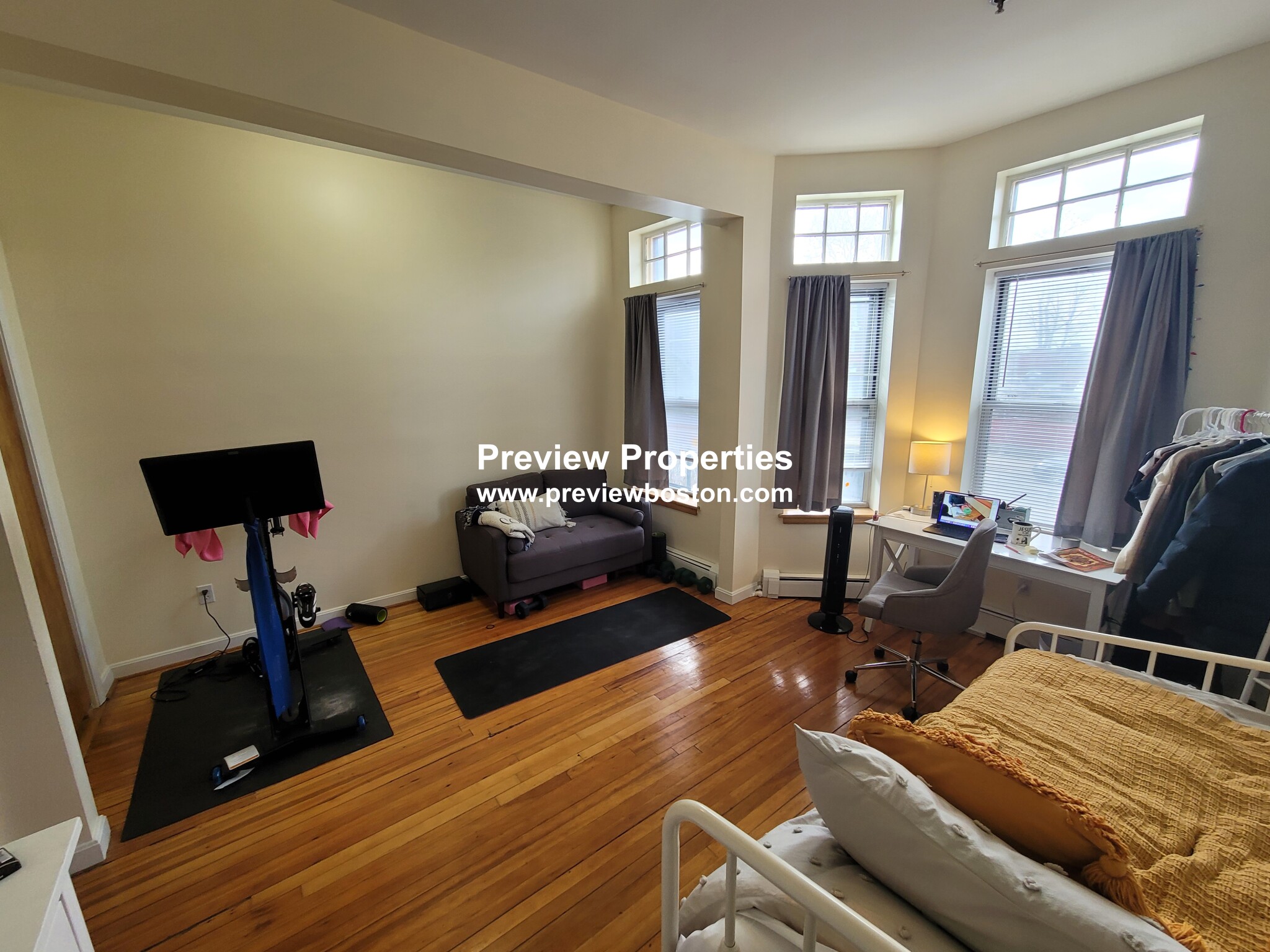 206 Chestnuthill Ave, Brighton