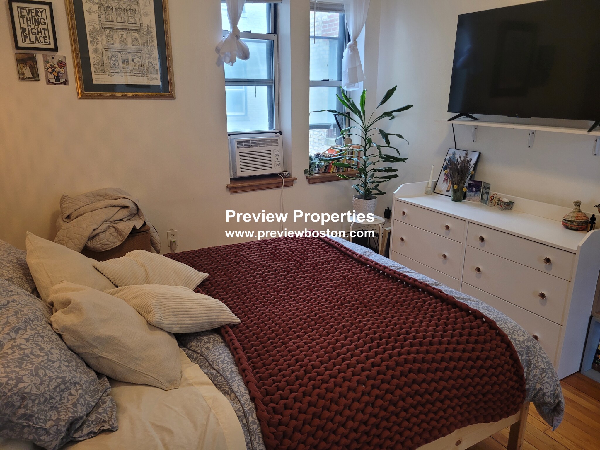 206 Chestnuthill Ave, Brighton