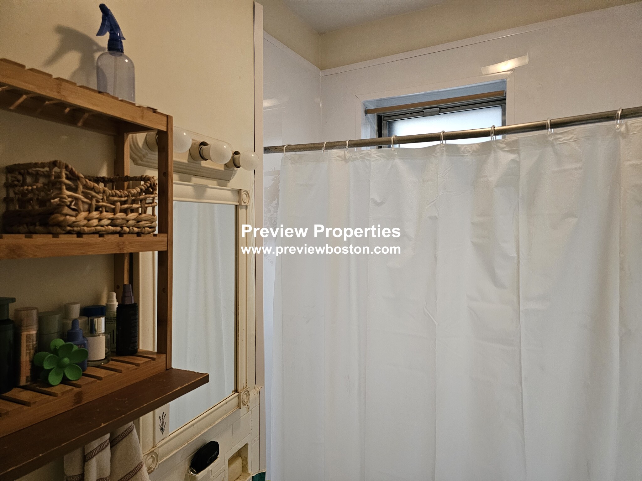 206 Chestnuthill Ave, Brighton