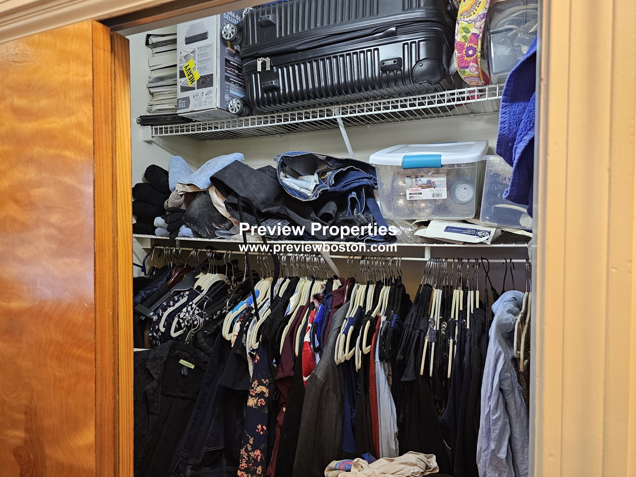 206 Chestnut Hill Ave, Brighton