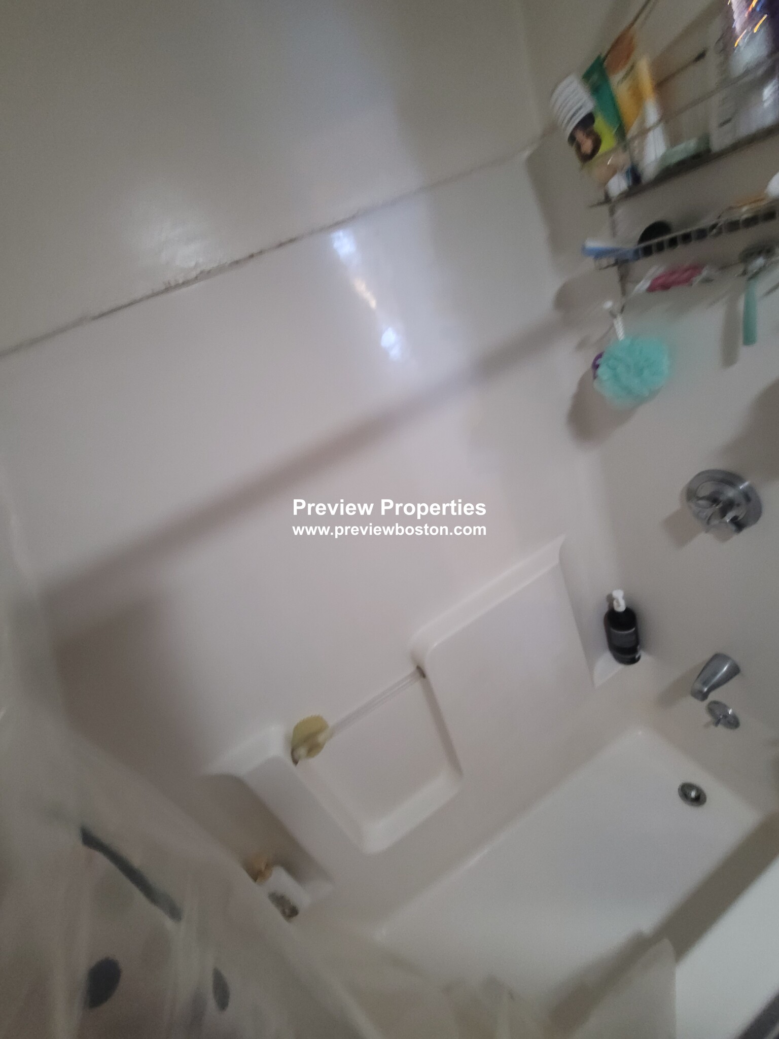 551 Washington St, Brighton