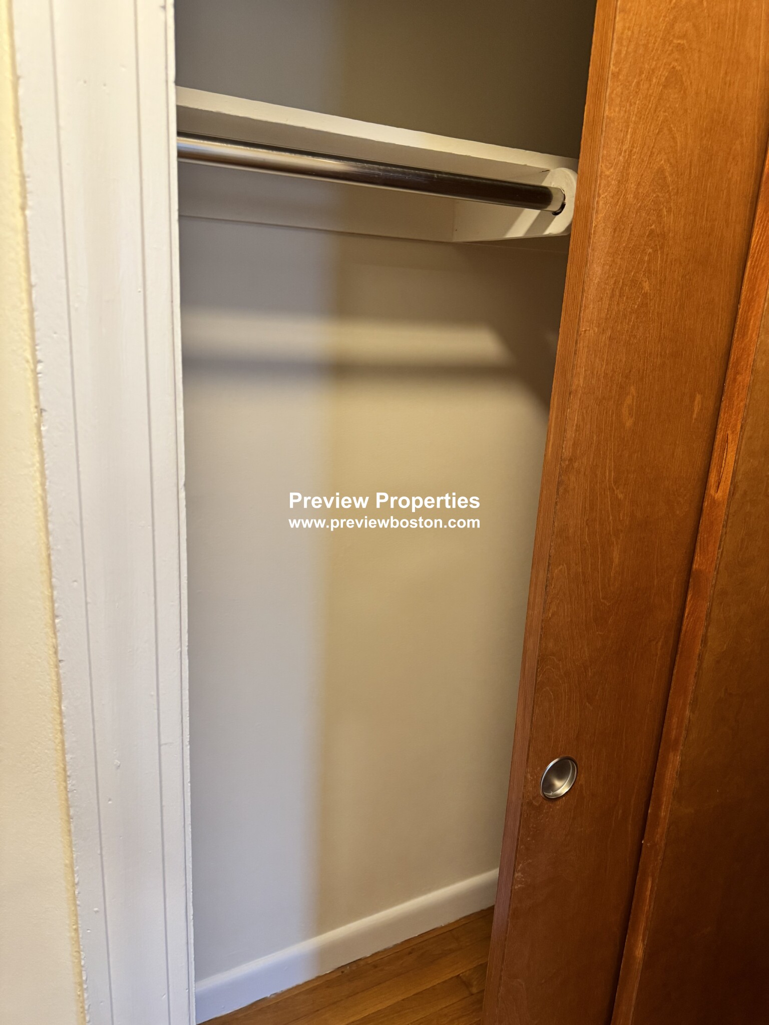 180 North Beacon St, Brighton