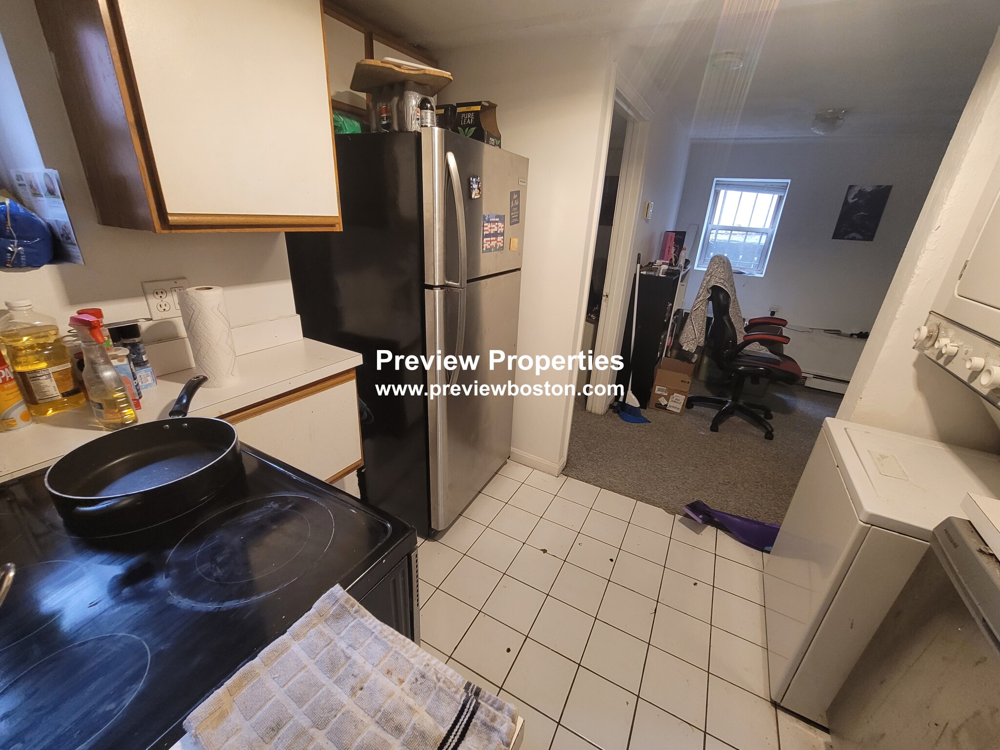 24 Saint Cyprians Pl, Roxbury