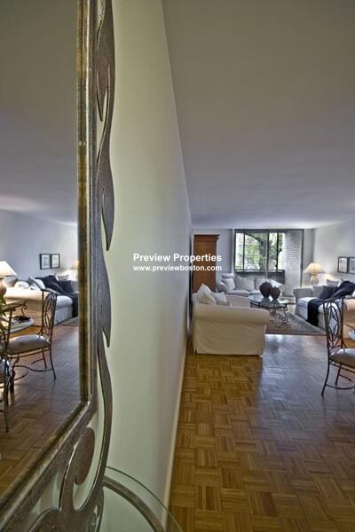 1455 Commonwealth Ave, Brighton