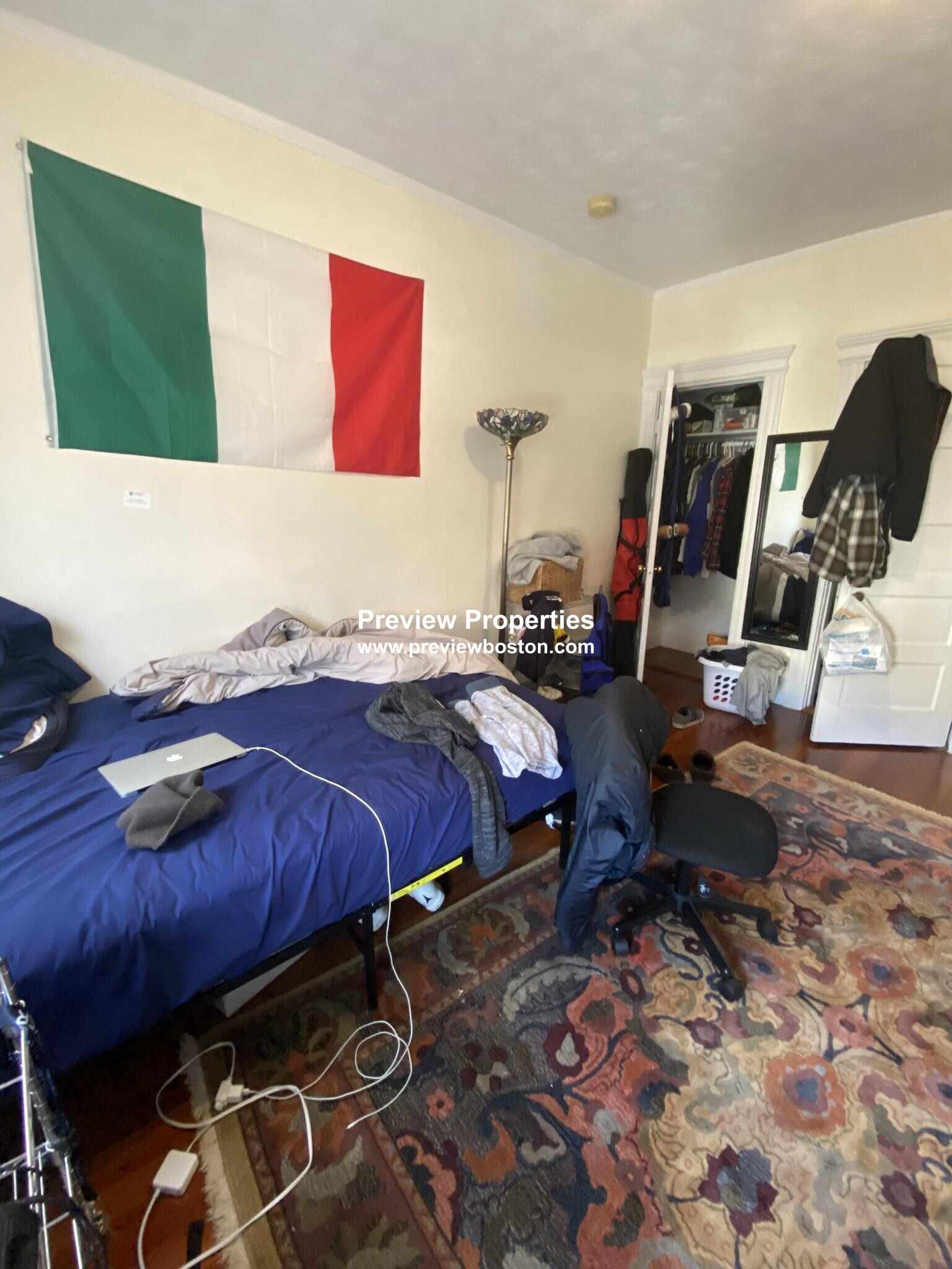 18 Mount Hood Rd, Brighton