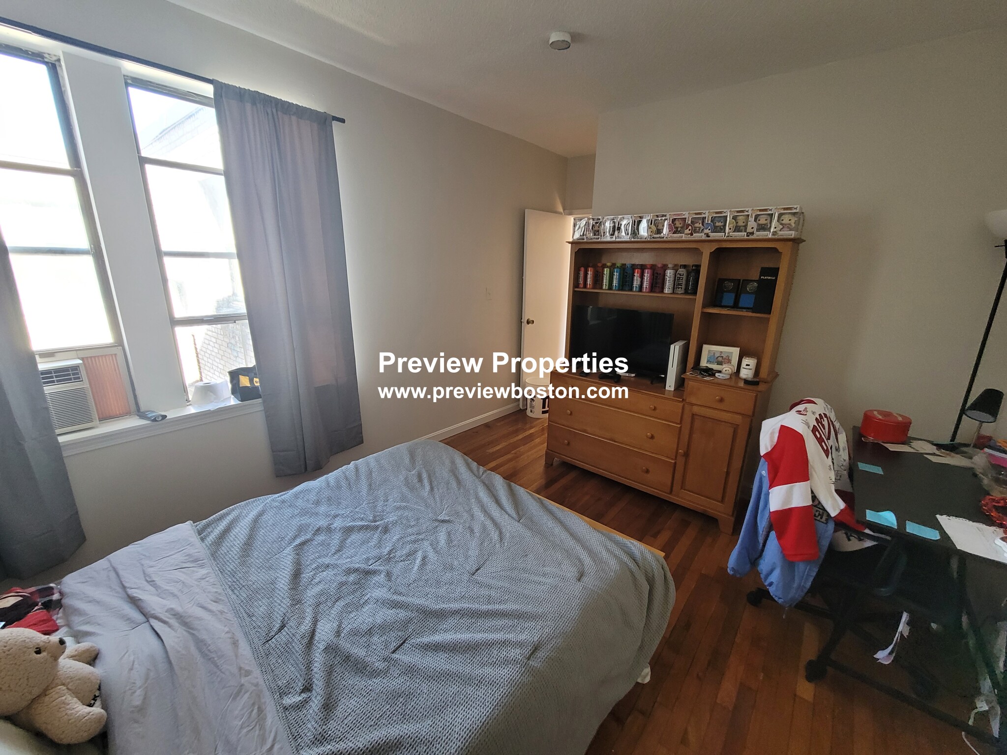 317 Summit Ave, Brighton