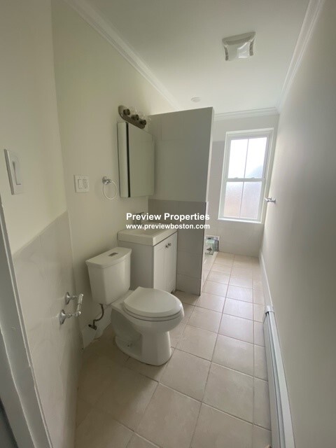 251 Cambridge St, Allston