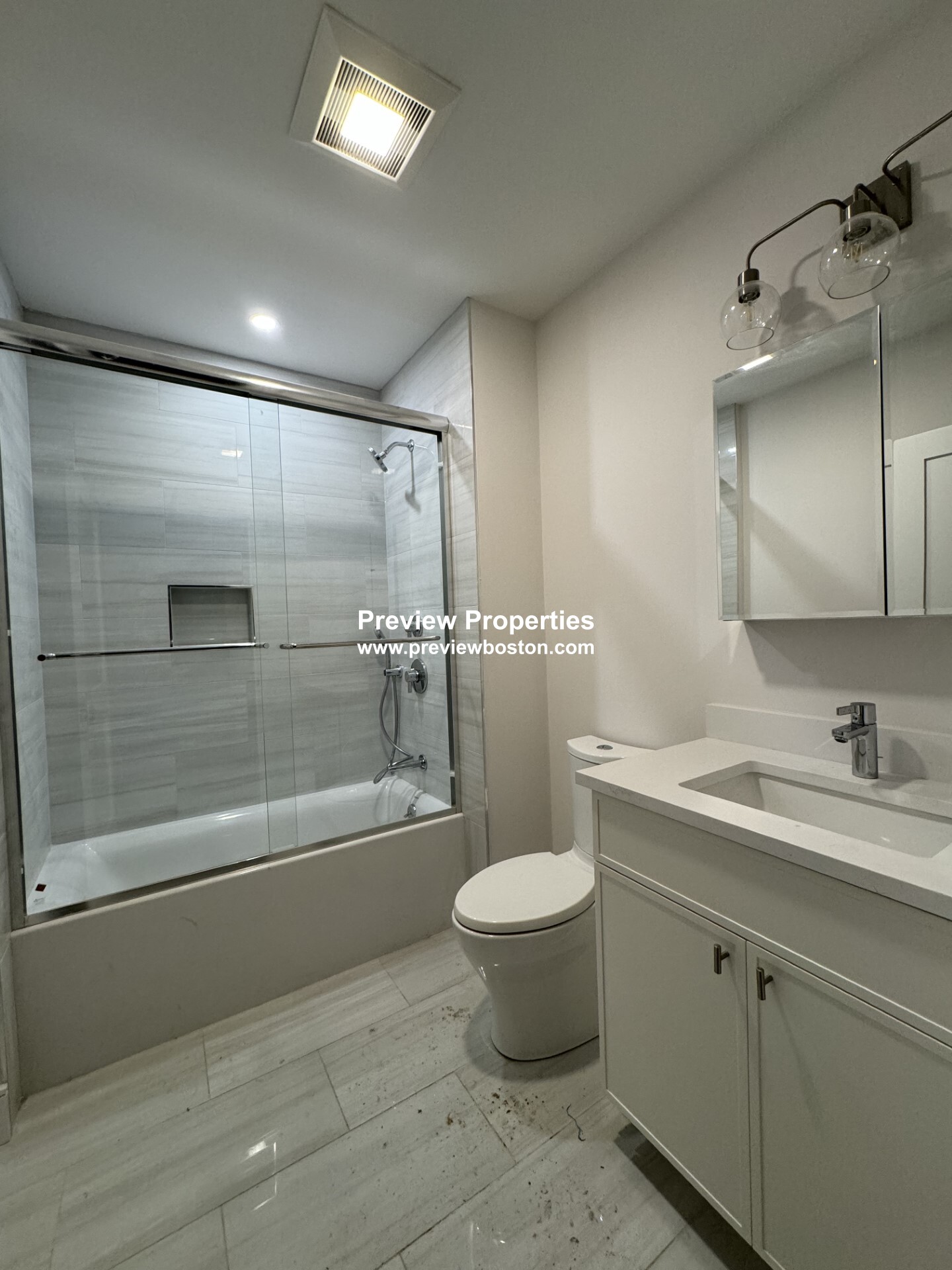 9 Everett St, Allston