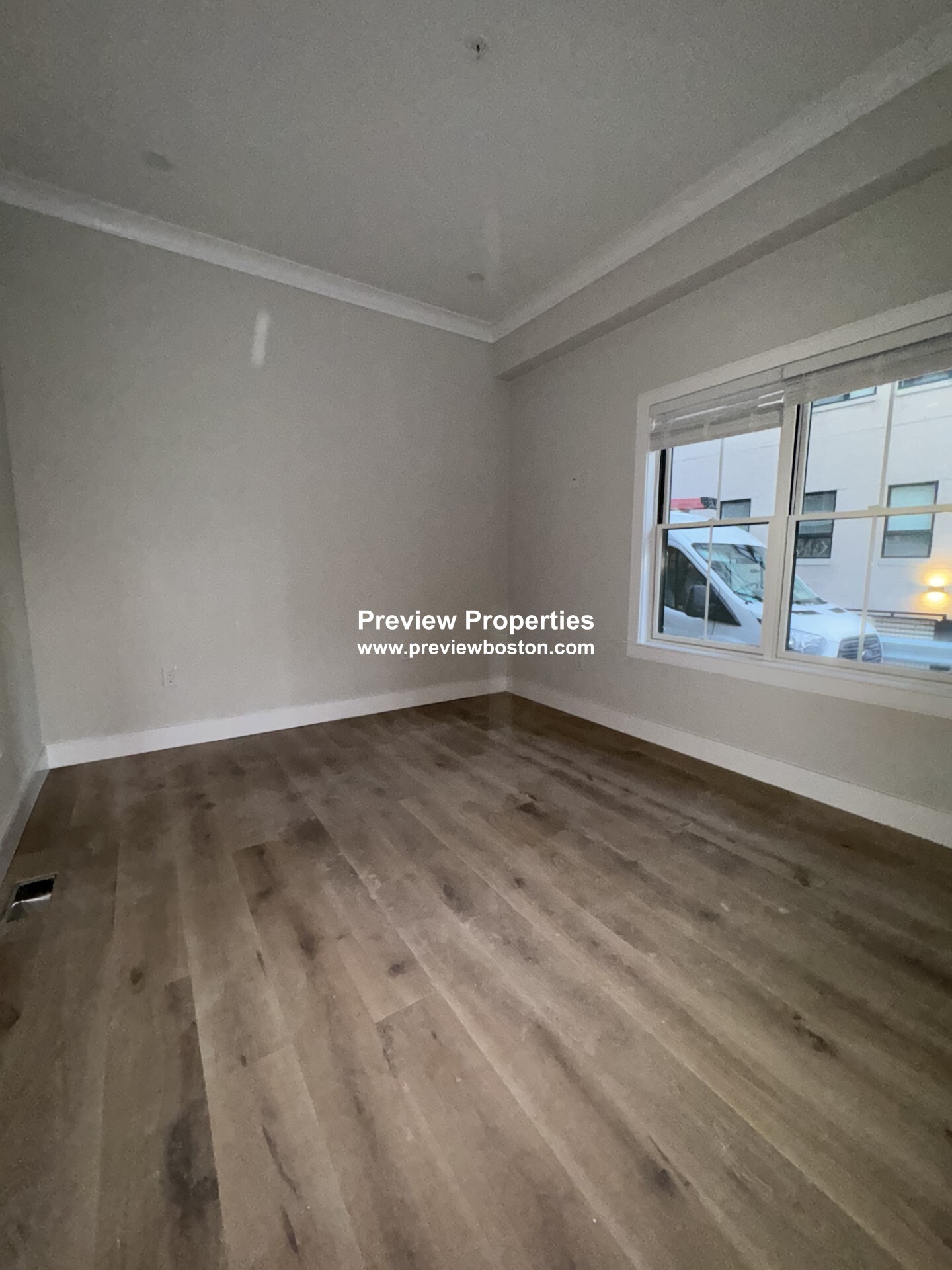 9 Everett St, Allston