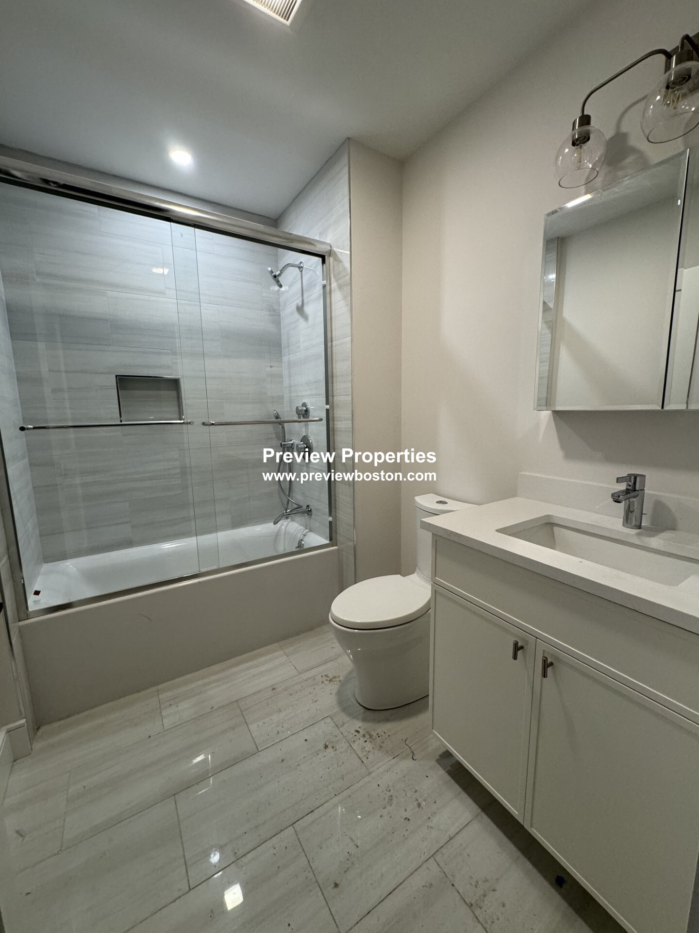 9 Everett St, Allston