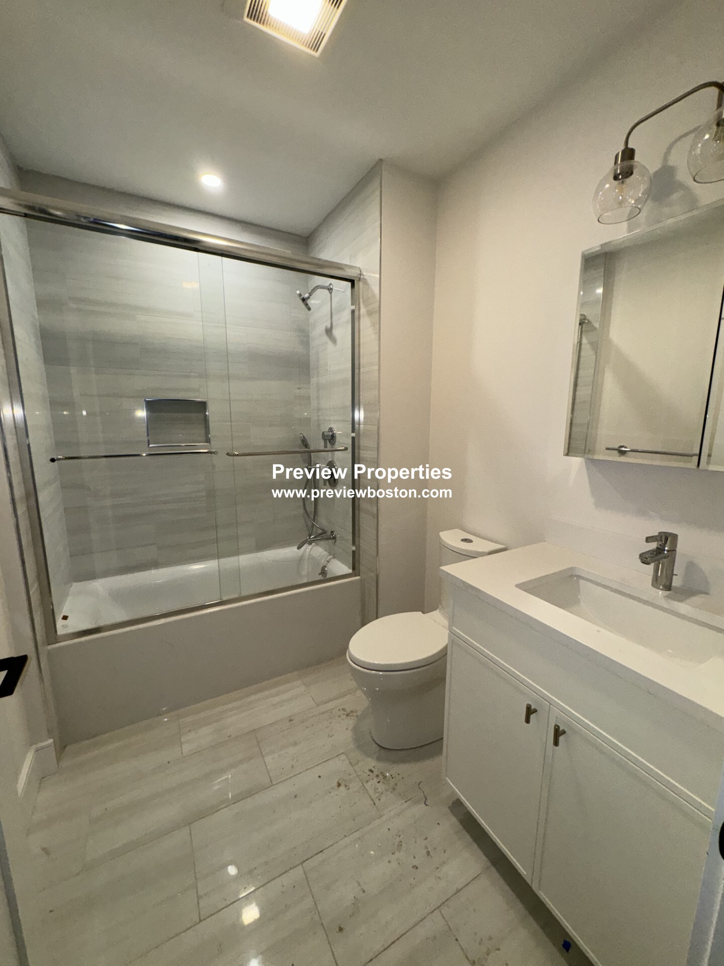 9 Everett St, Allston