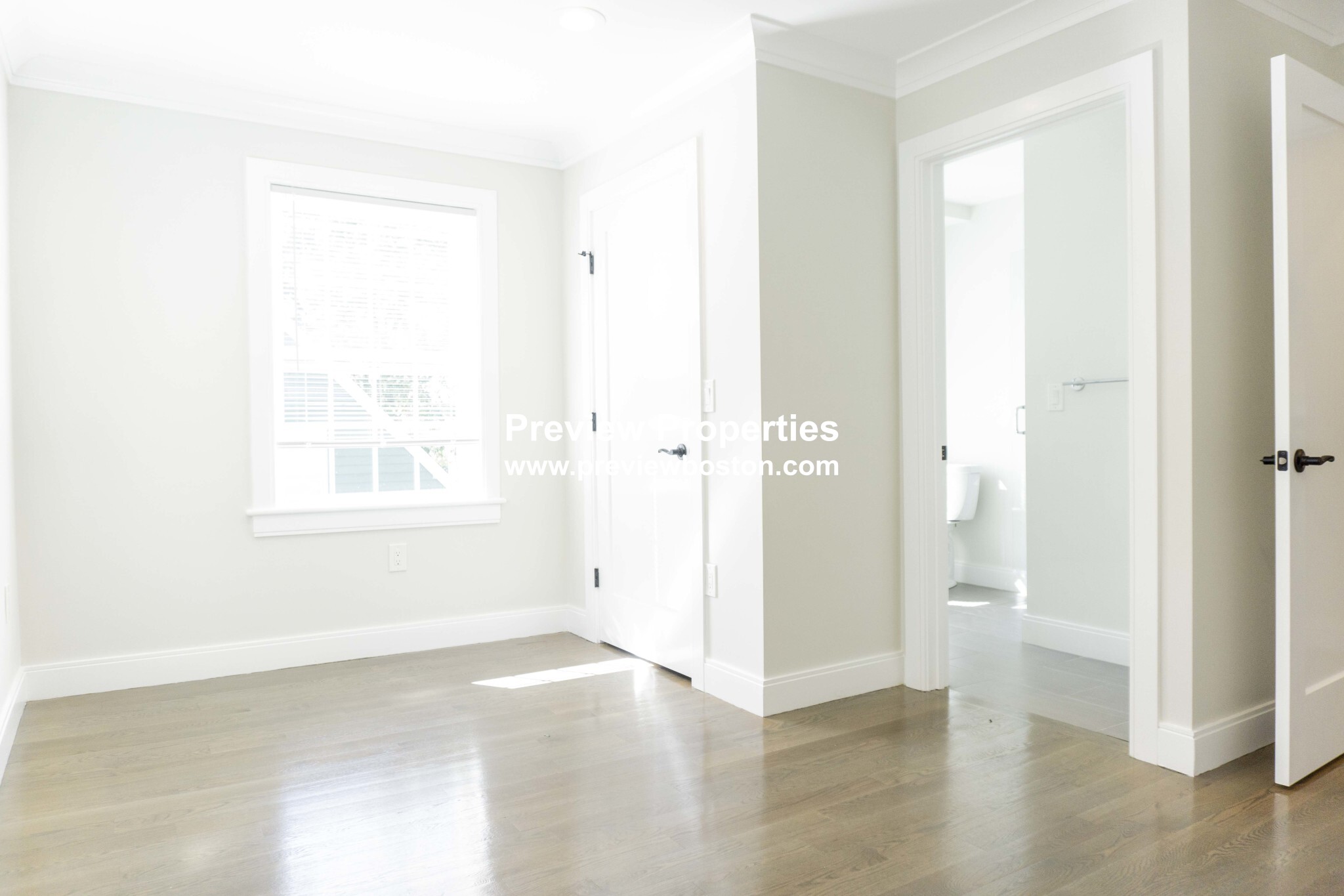 7 Dana Rd, West Roxbury